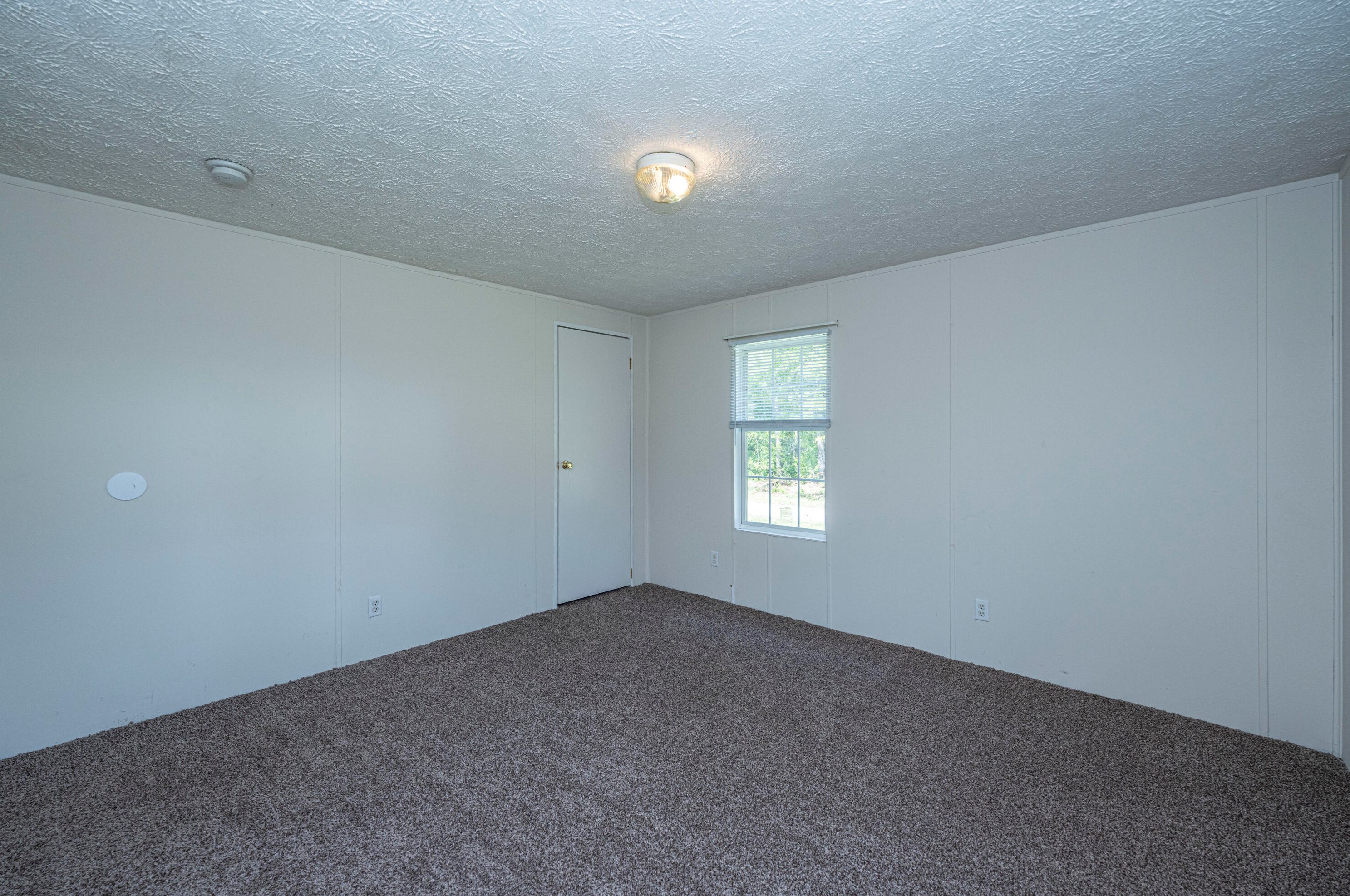 256 Skyland Ln, Moncks Corner SC  29461-7547 exterior