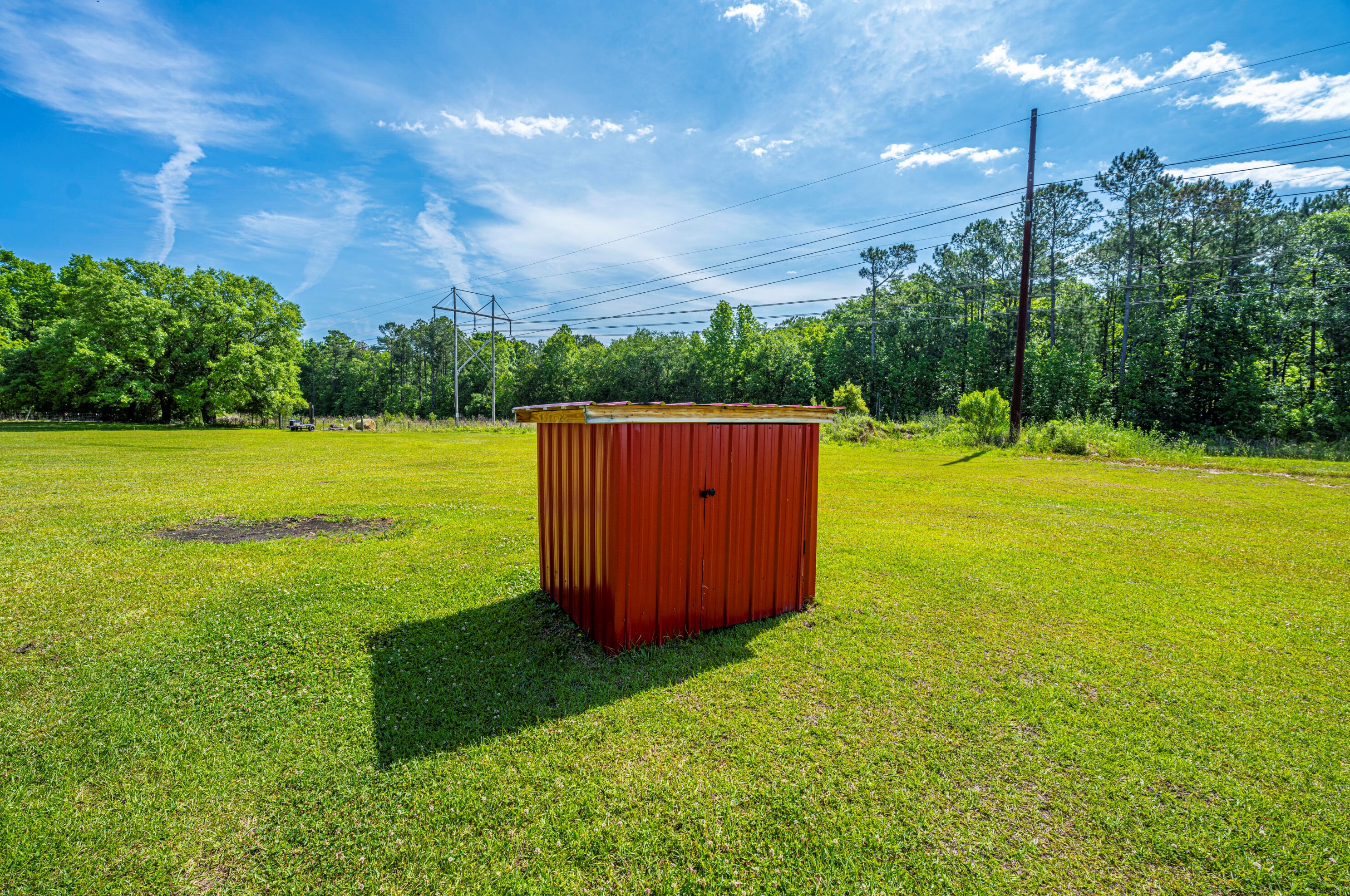 256 Skyland Ln, Moncks Corner SC  29461-7547 exterior