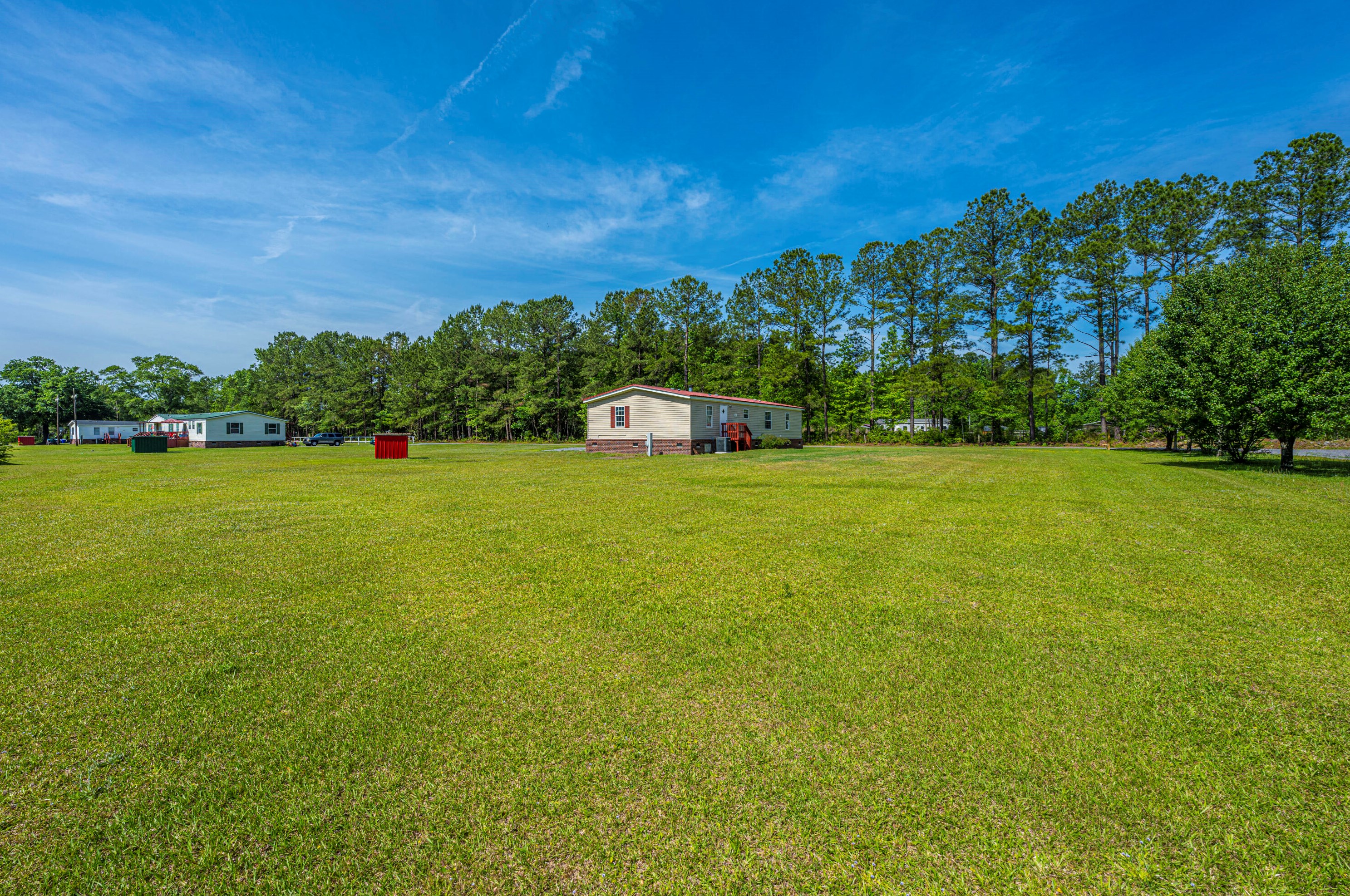 256 Skyland Ln, Moncks Corner SC  29461-7547 exterior