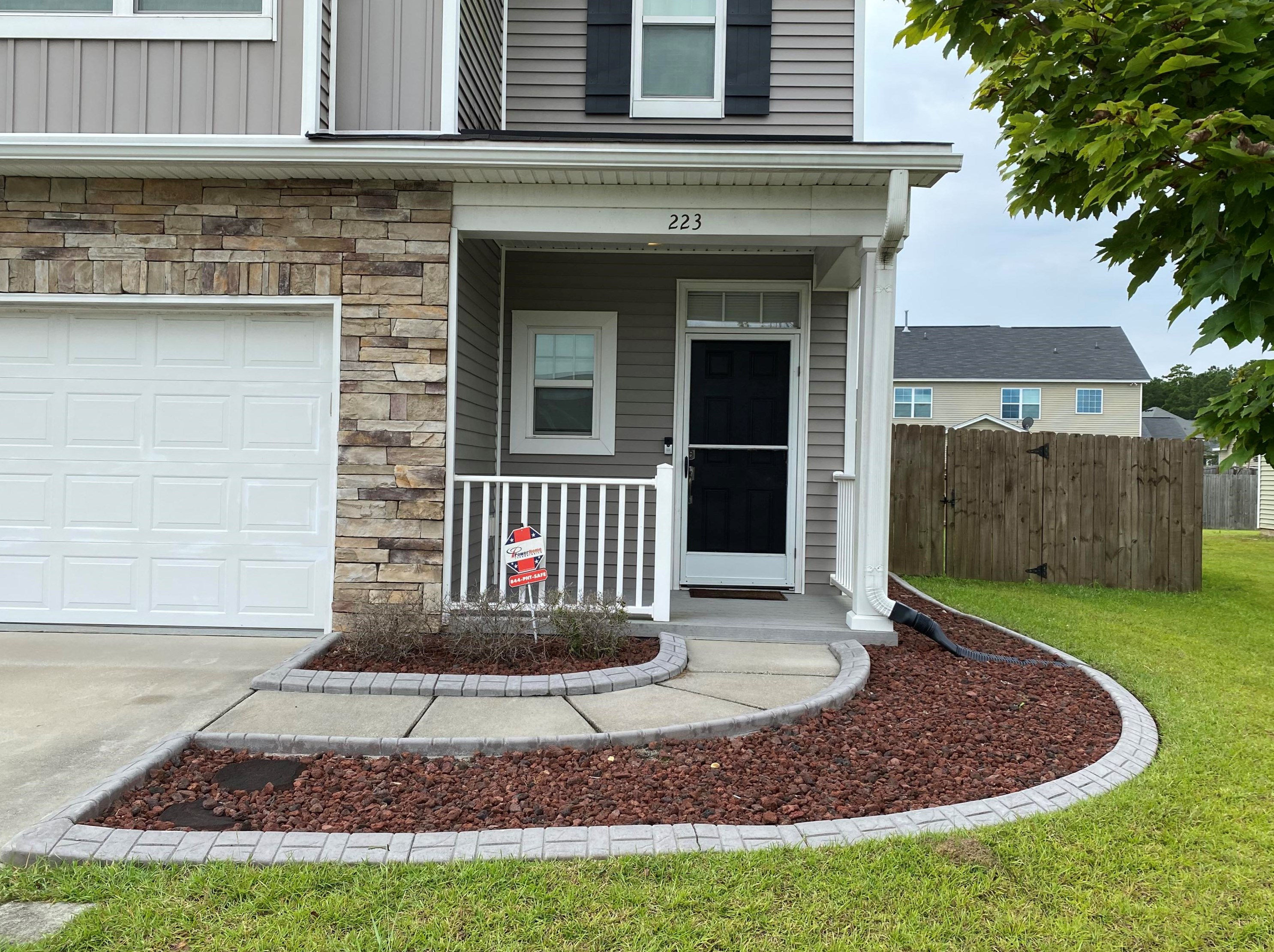 223 Market Hall St, Moncks Corner, SC 29461