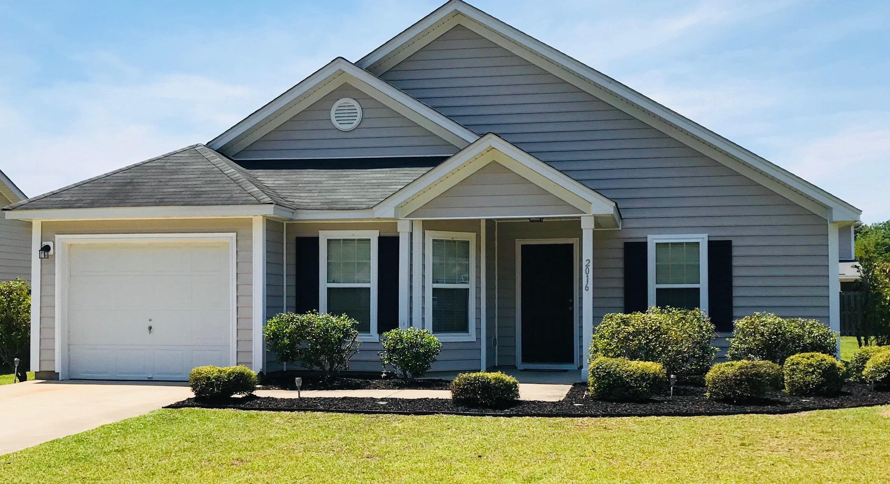 2016 Culloden Dr, Summerville, SC 29483-8358