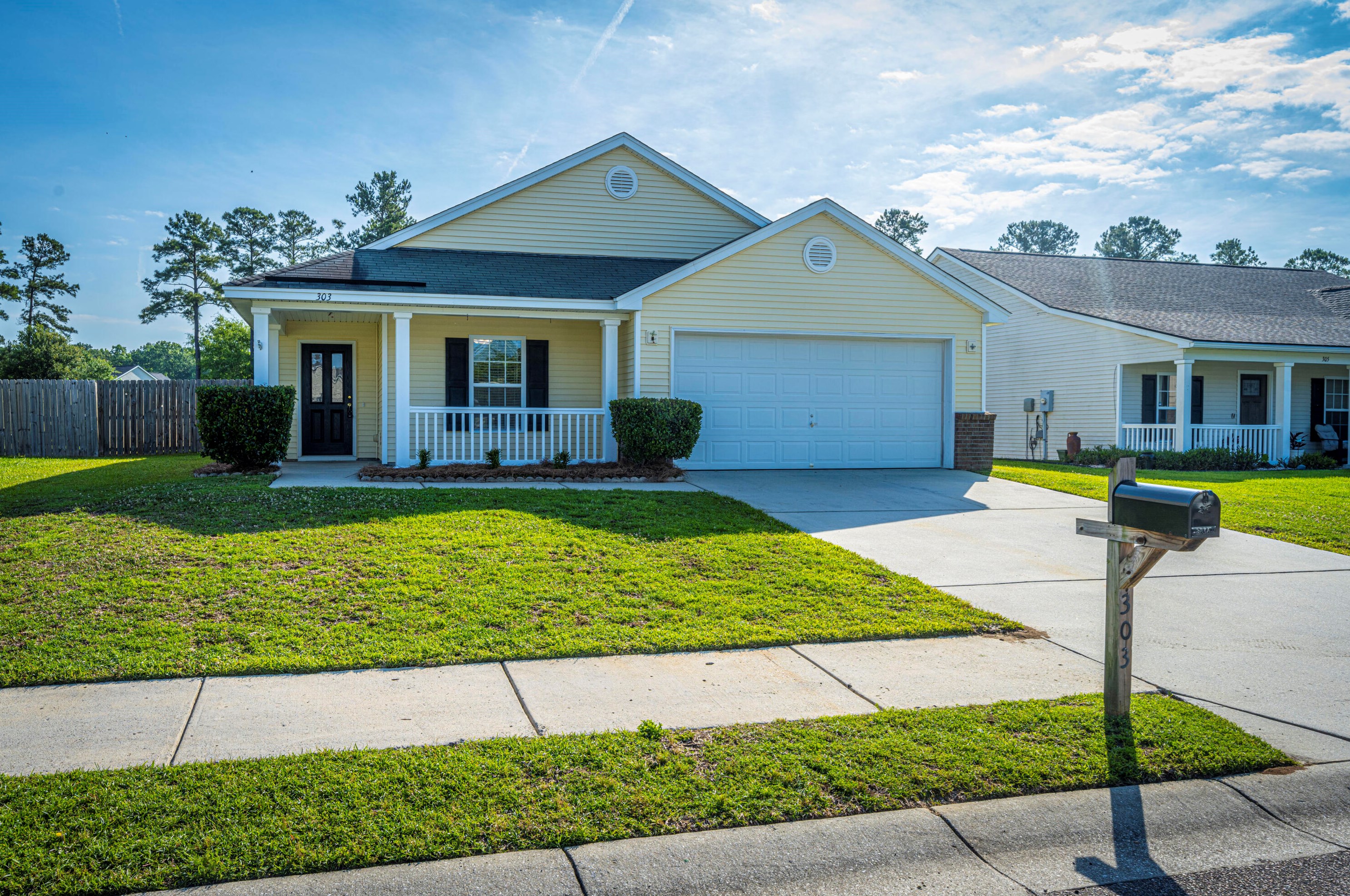 303 Edenton Rd, Charleston, SC 29445-9646