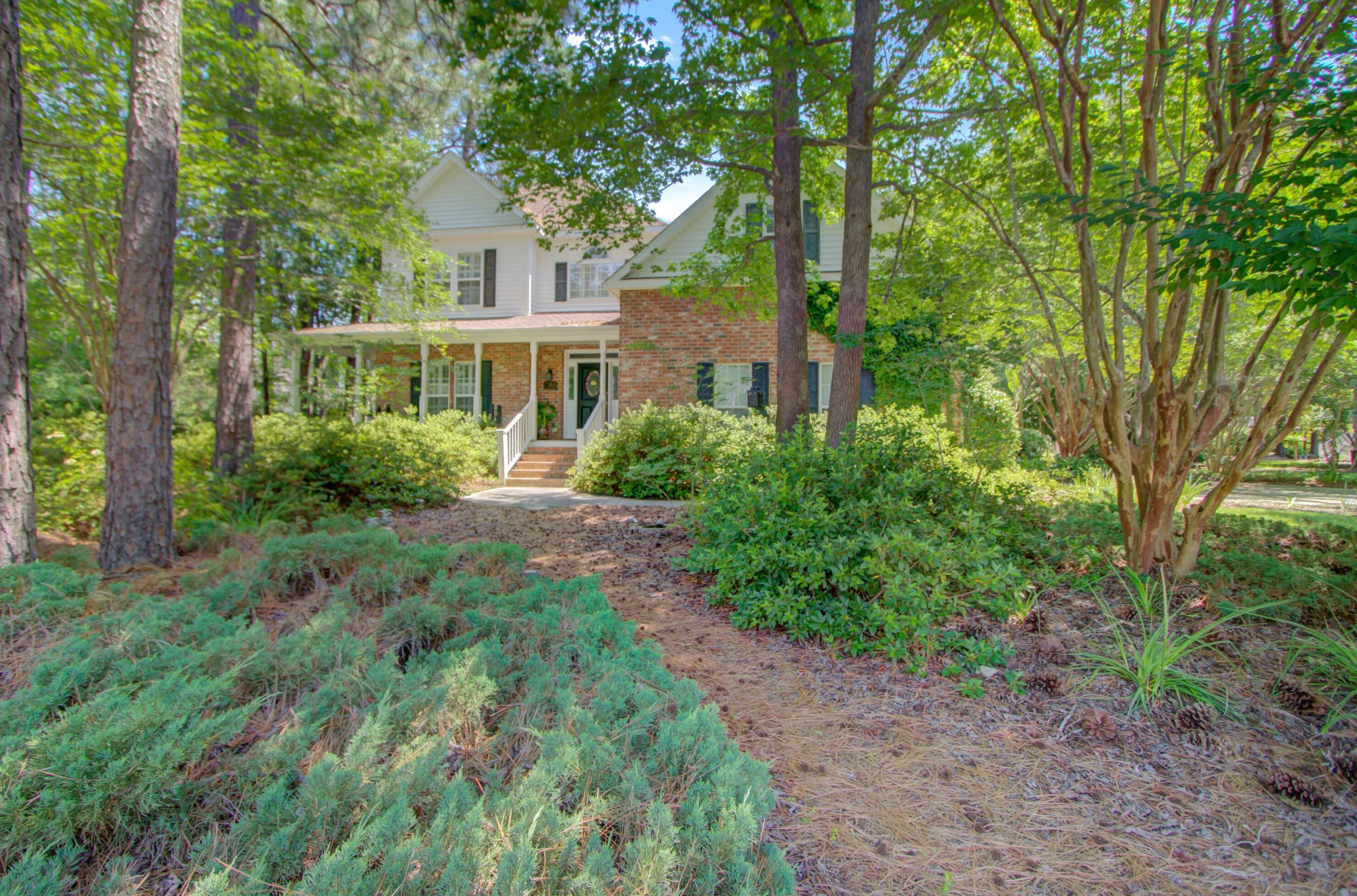101 Glen Abby Dr, Summerville, SC 29483-5029