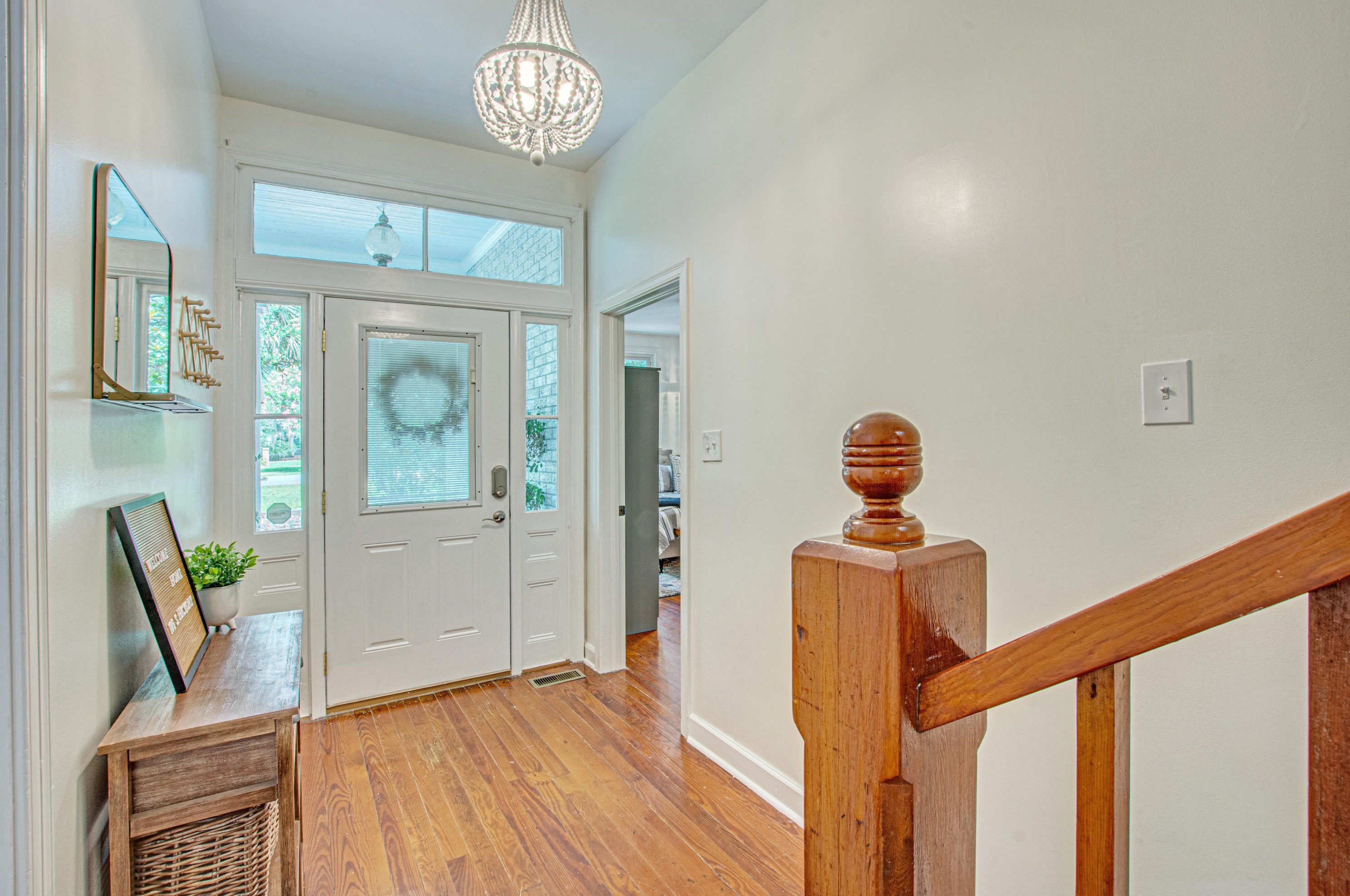 105 Hickory St, Summerville SC  29483-6501 exterior