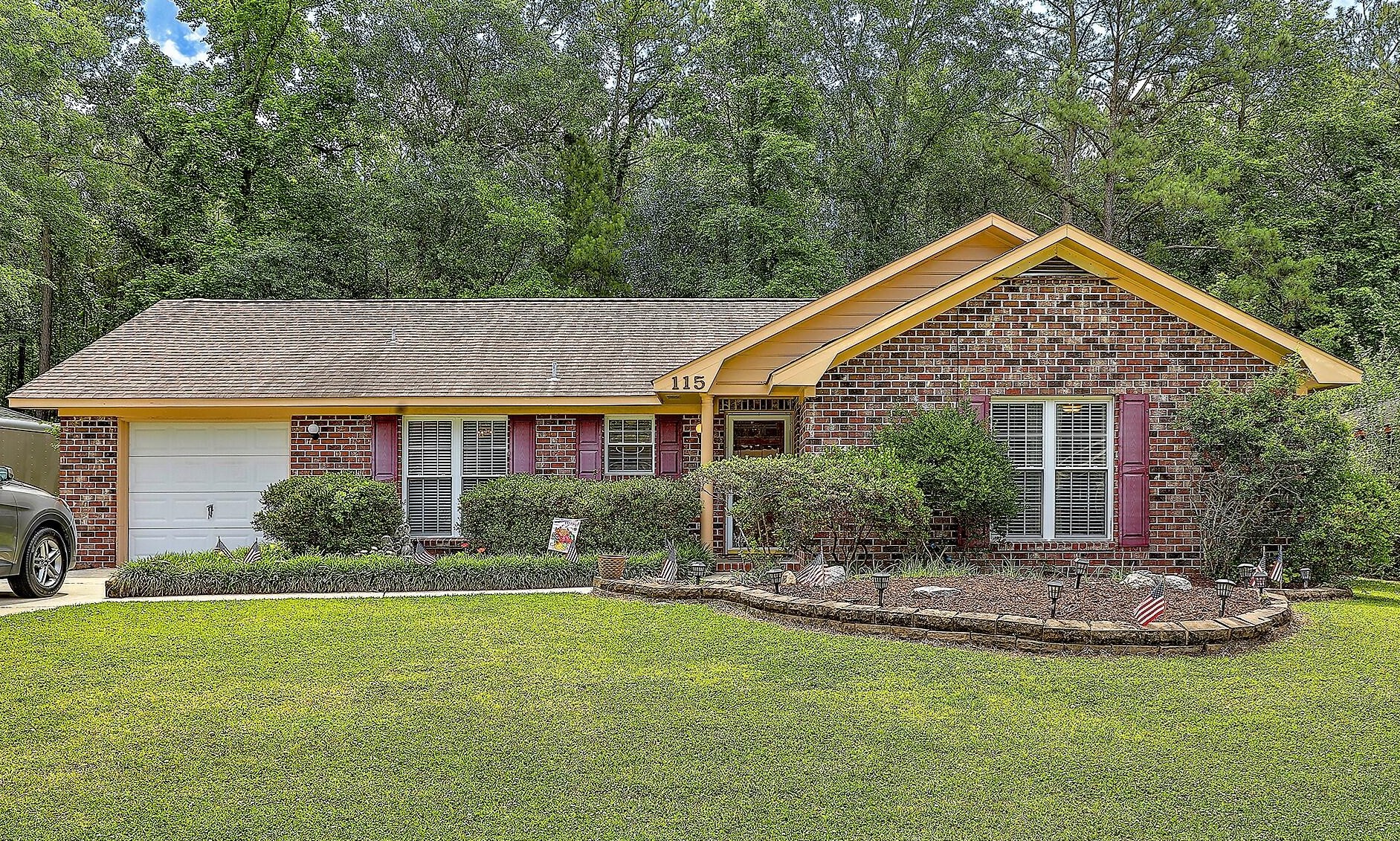 115 Surrey Dr, Summerville, SC 29483-7733
