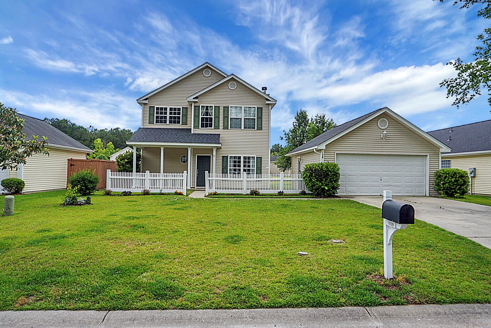 158 Moon Dance Ln, Summerville, SC 29483