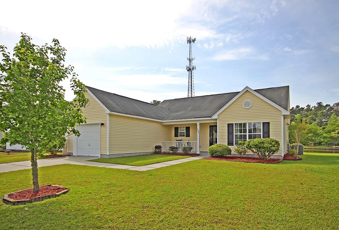 106 Dovetail Cir, Summerville SC  29483-7050 exterior