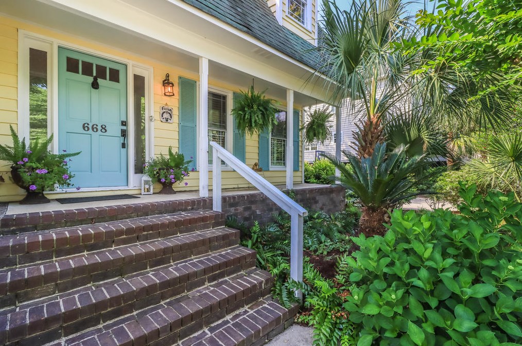 668 Oak Marsh Dr, Mount Pleasant, SC 29464