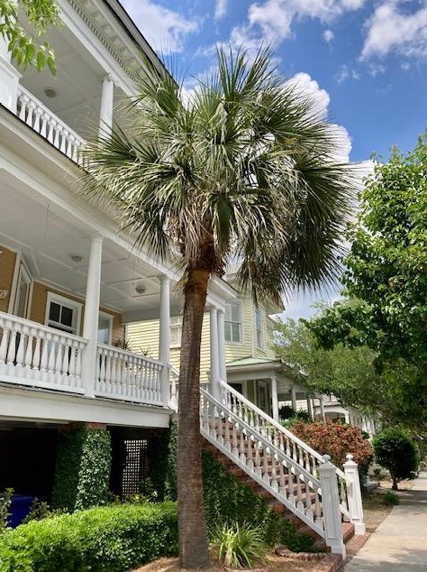 22 Bennett St, Charleston SC  29401-1108 exterior