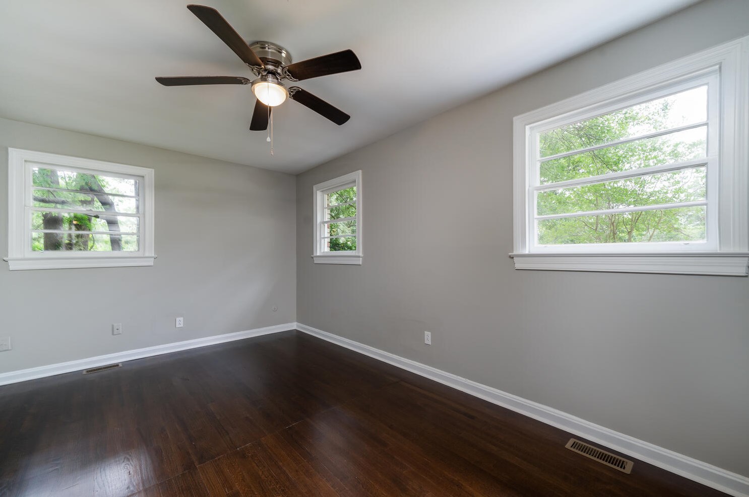 748 Westchester Dr, Charleston SC  29414-5635 exterior