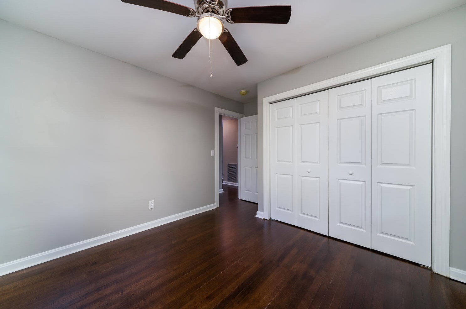 748 Westchester Dr, Charleston SC  29414-5635 exterior