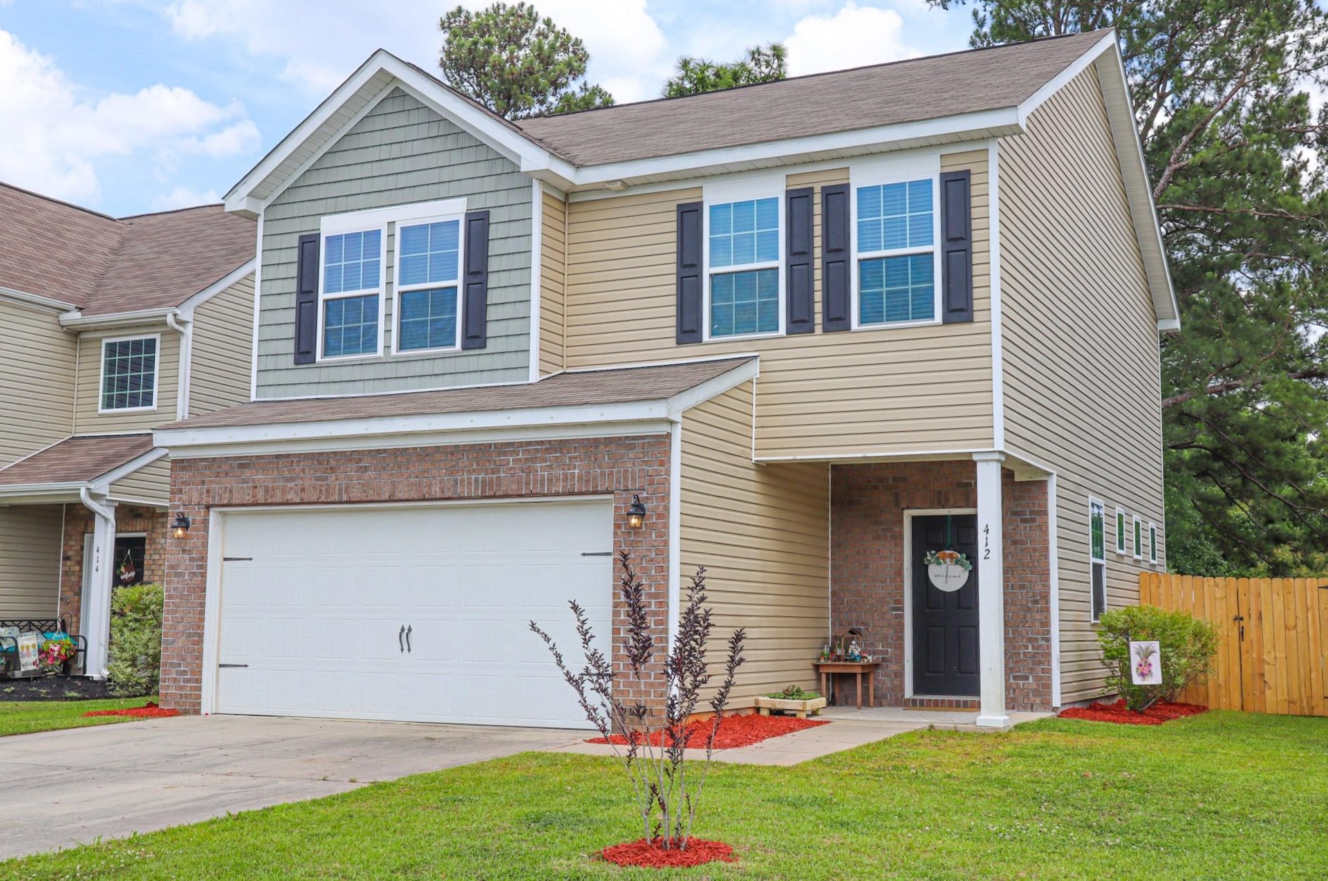 412 Rockville Rd, Moncks Corner, SC 29461-3012