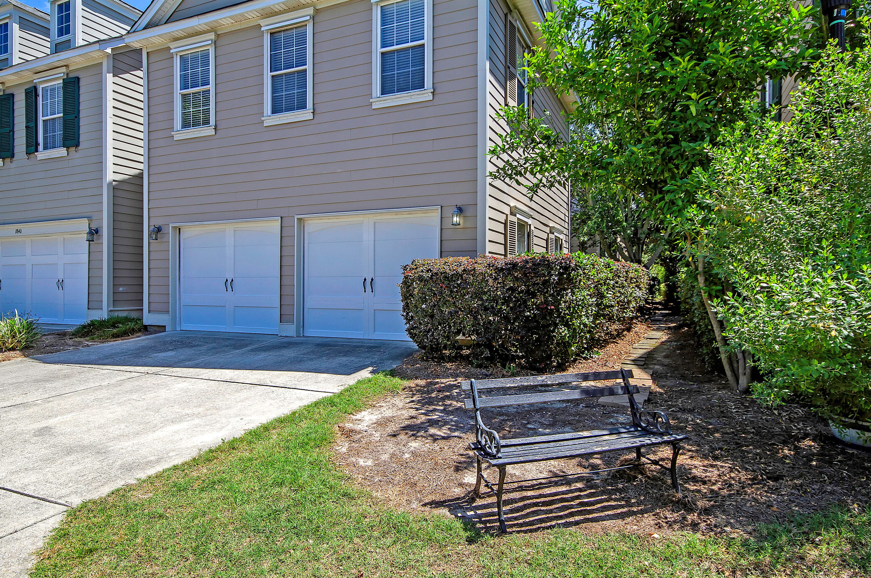 1838 Pierce St, Charleston, SC 29492-8086