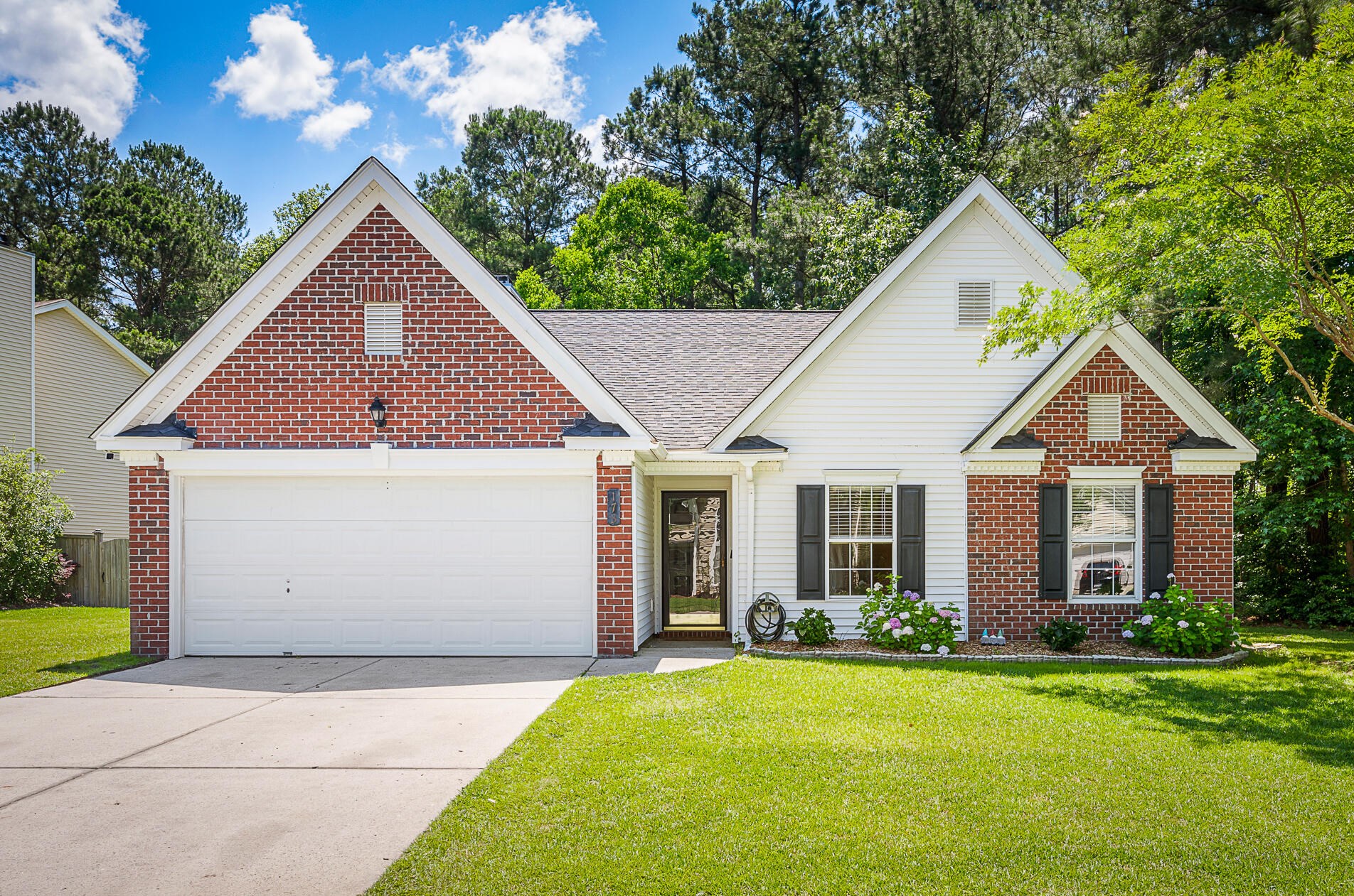 173 Hearthstone Cir, Charleston, SC 29445-7087