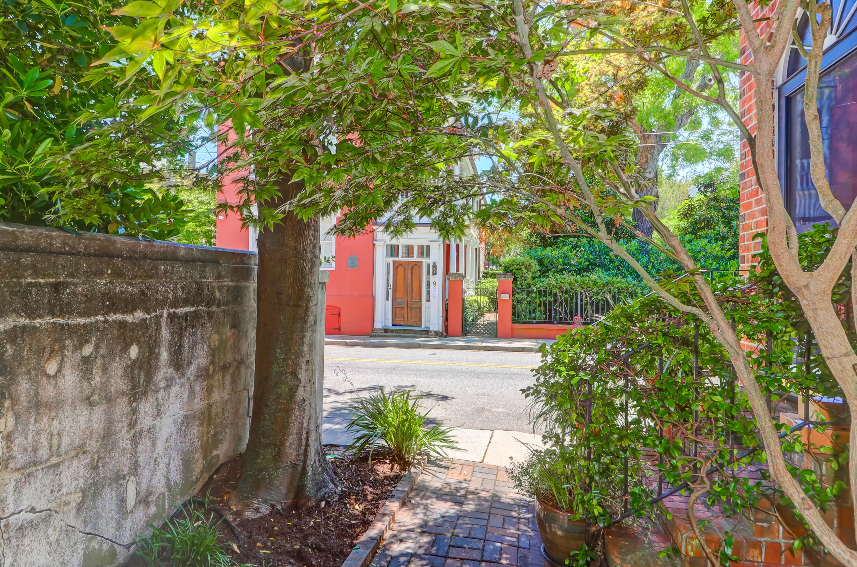 12 George St, Charleston, SC 29401-1522