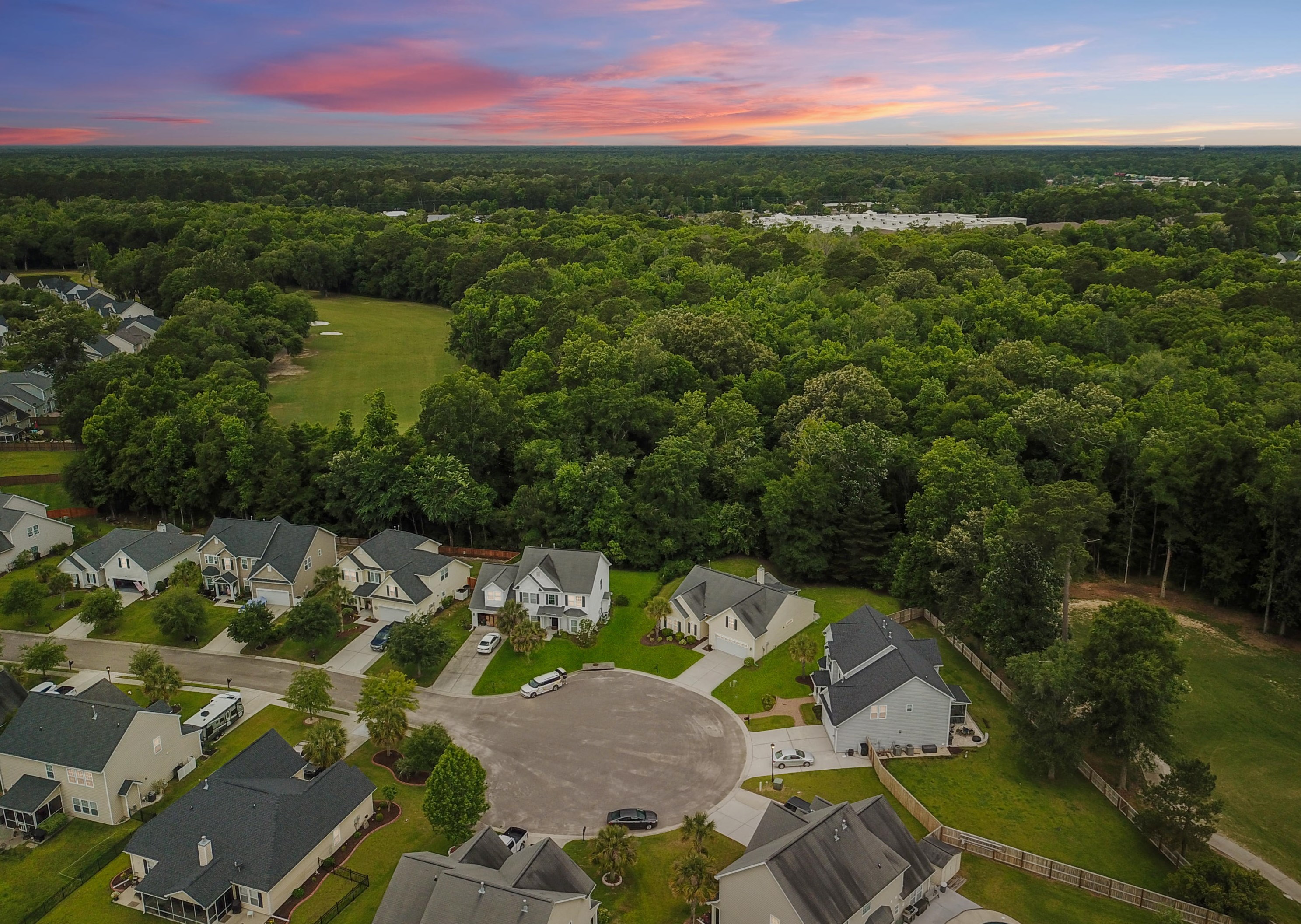 5304 Mulholland Dr, Summerville, SC 29485-8079