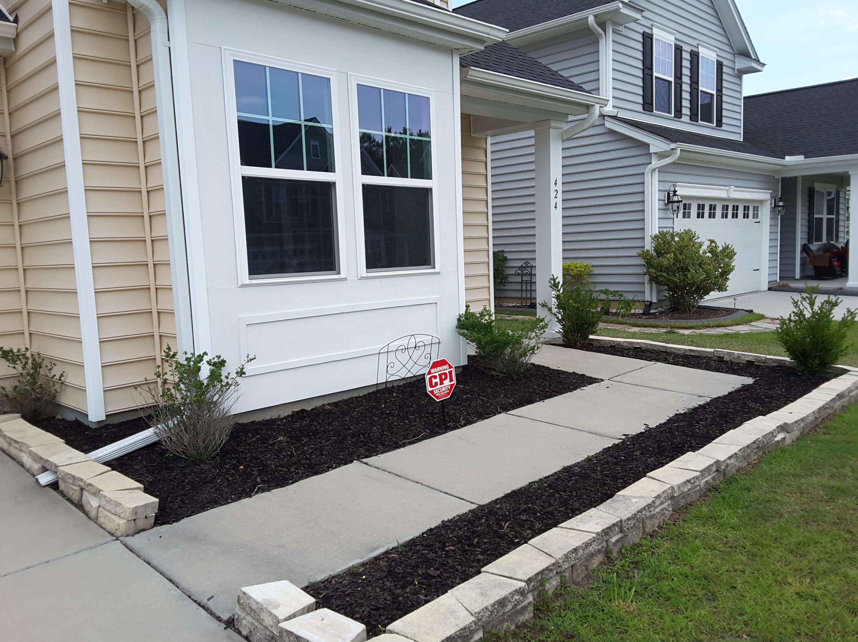 424 Fetterbush Dr, Moncks Corner, SC 29461-6470