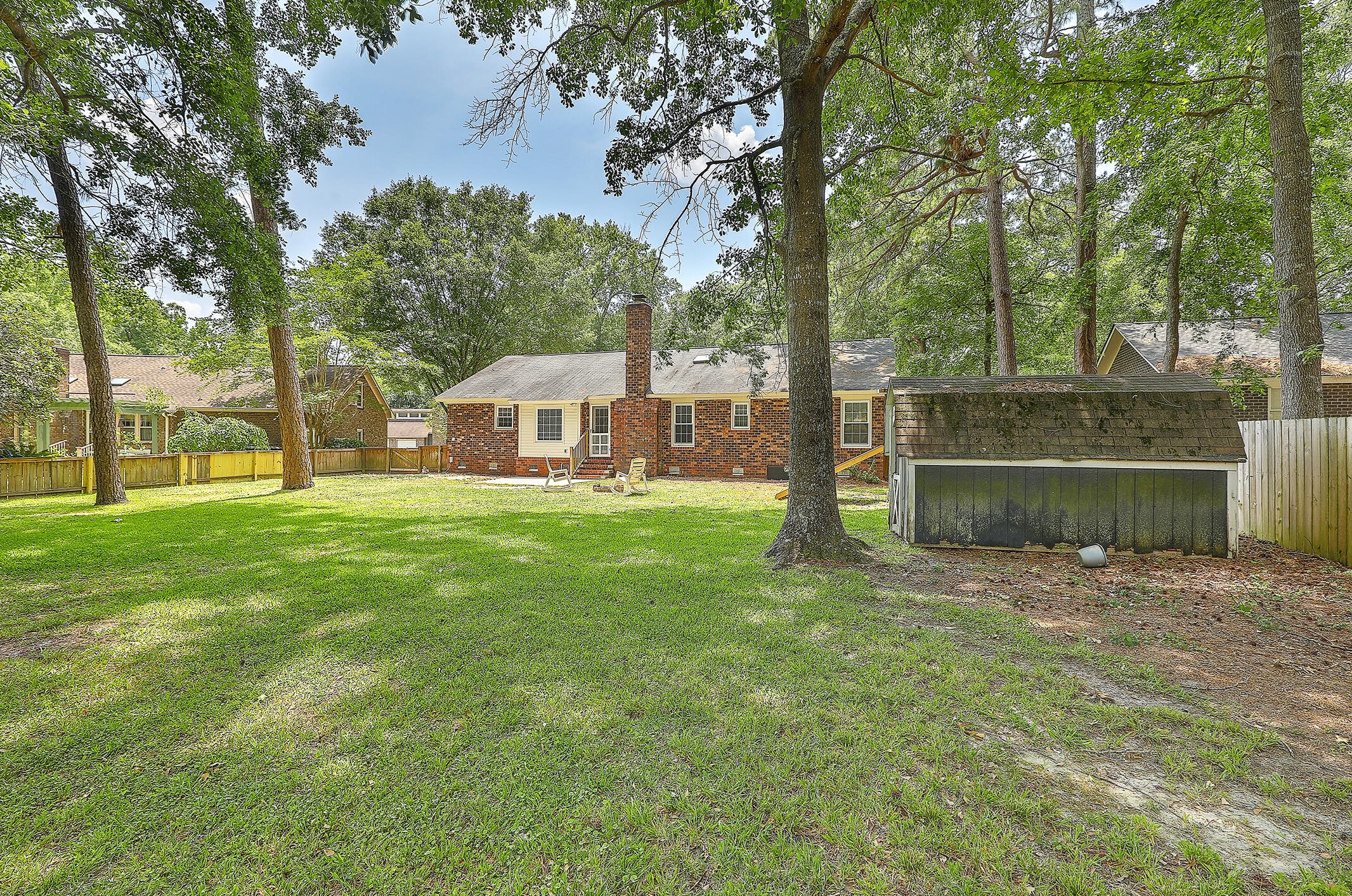 141 Fox Chase Dr, Charleston SC  29445-5403 exterior