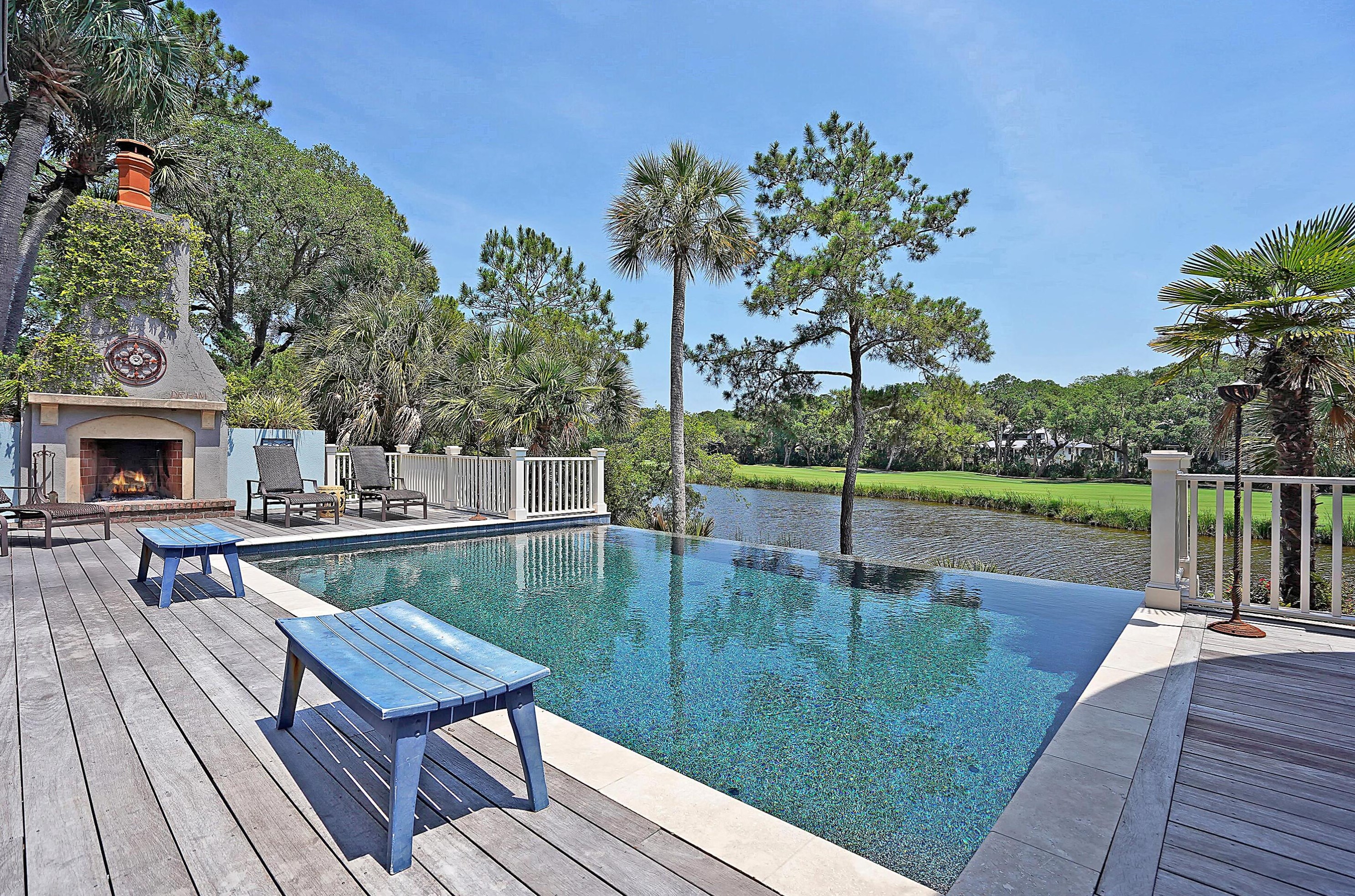 32 Bufflehead Dr, Johns Island, SC 29455