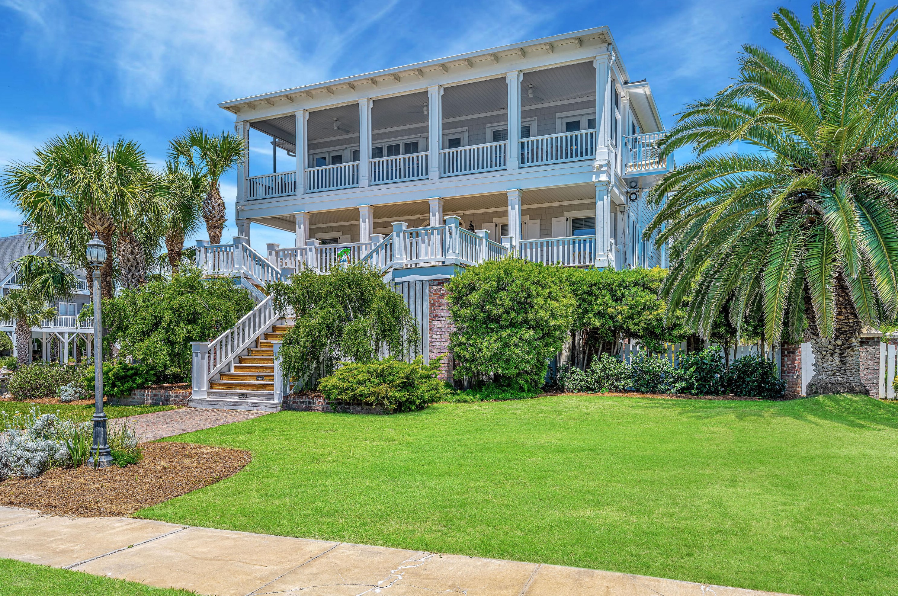 2818 Palmetto Blvd, Edisto, SC 29438