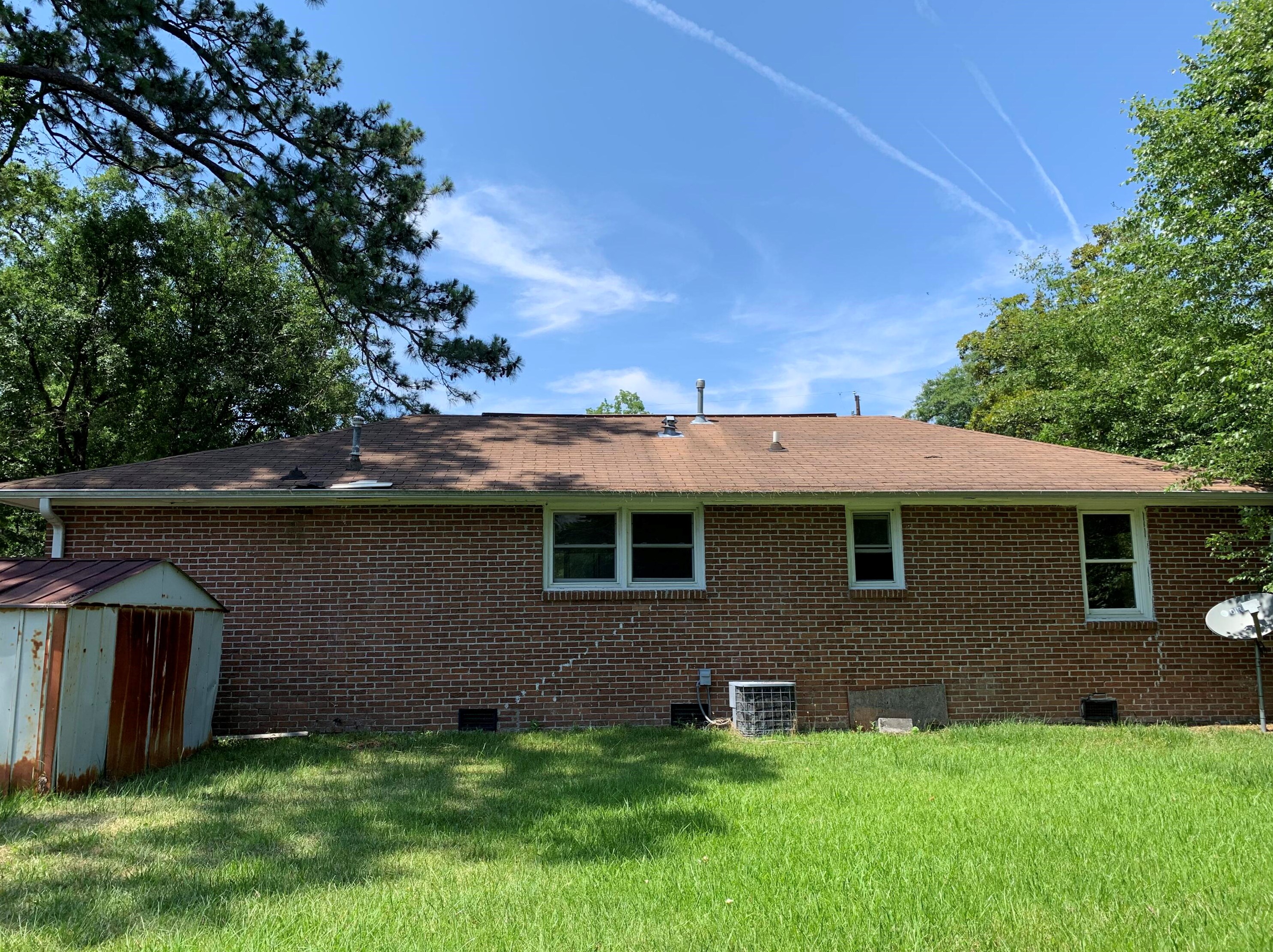 1521 Balsam St, Charleston SC  29407-6640 exterior