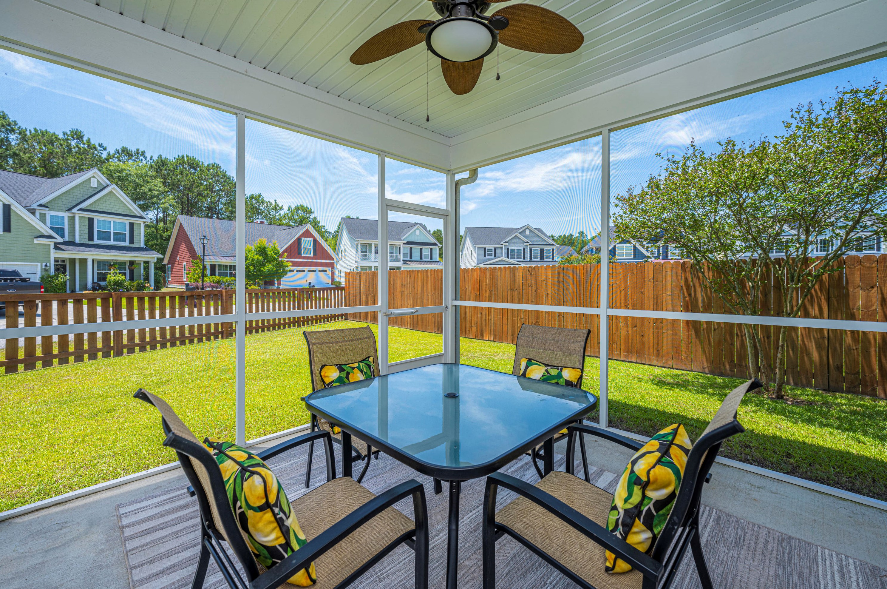 498 Nelliefield Trl, Charleston, SC 29492-8310