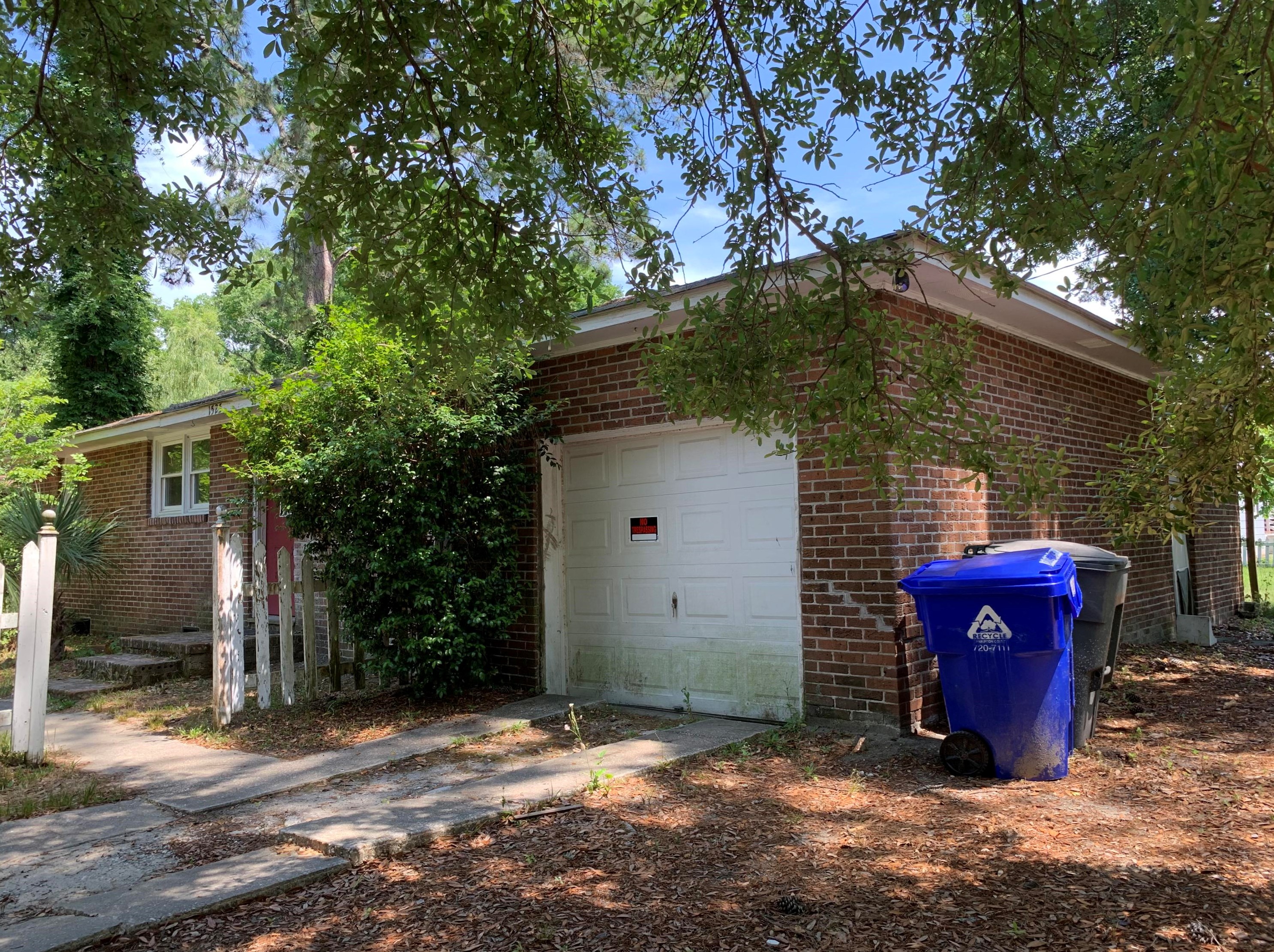 1525 Balsam St, Charleston, SC 29407