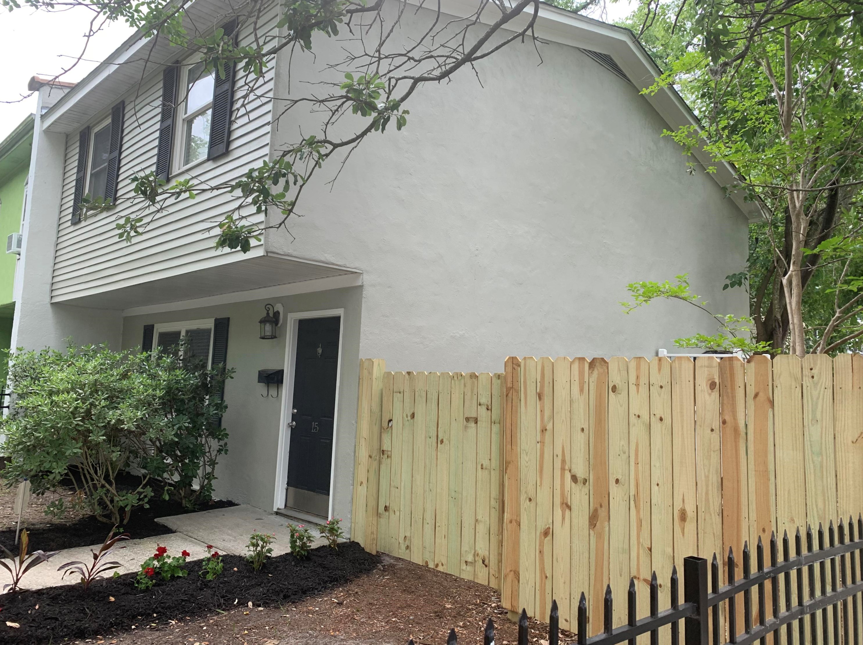 15 America St, Charleston, SC 29403