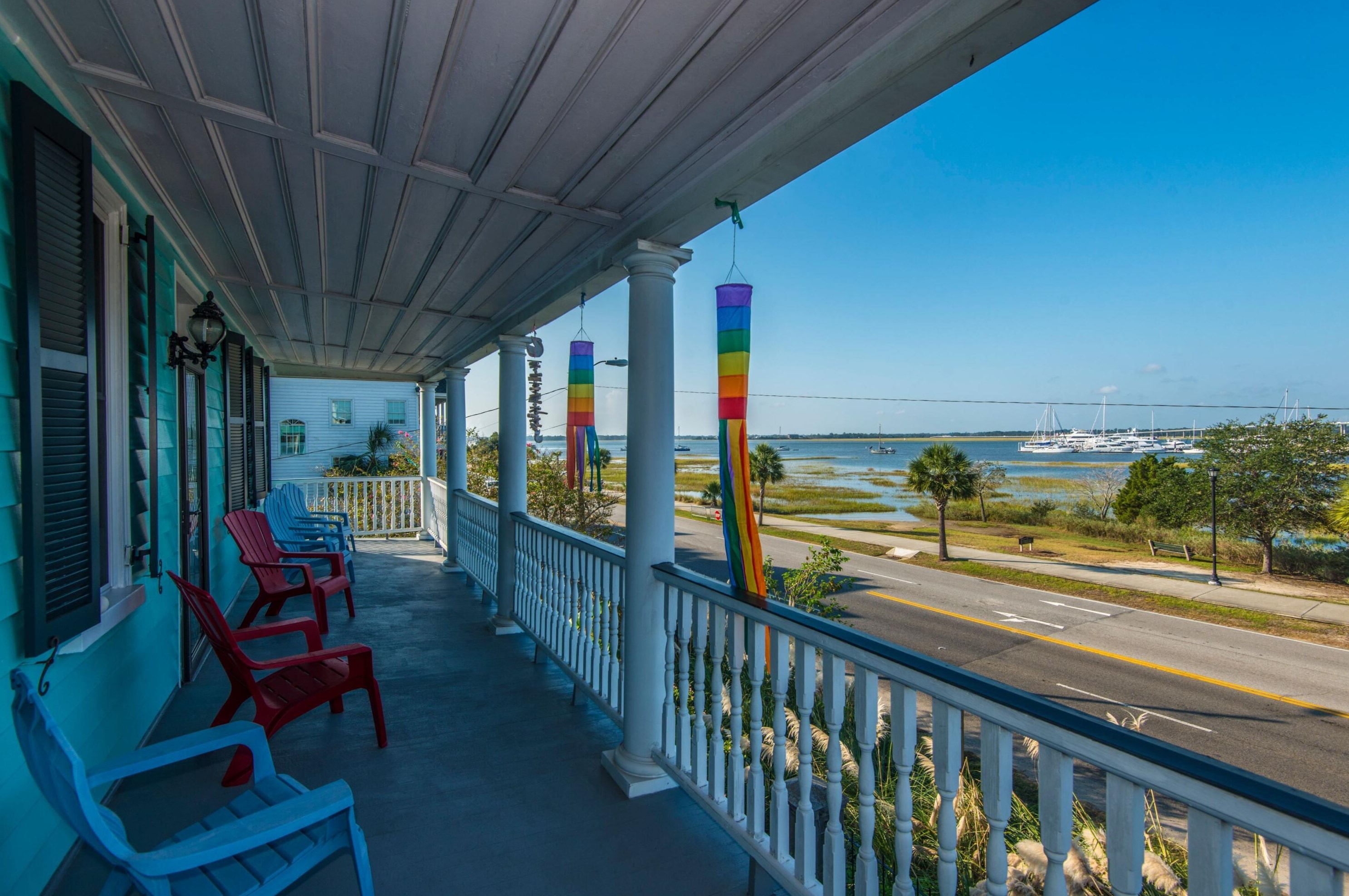 218 Wentworth St, Charleston SC 29401-1737 exterior