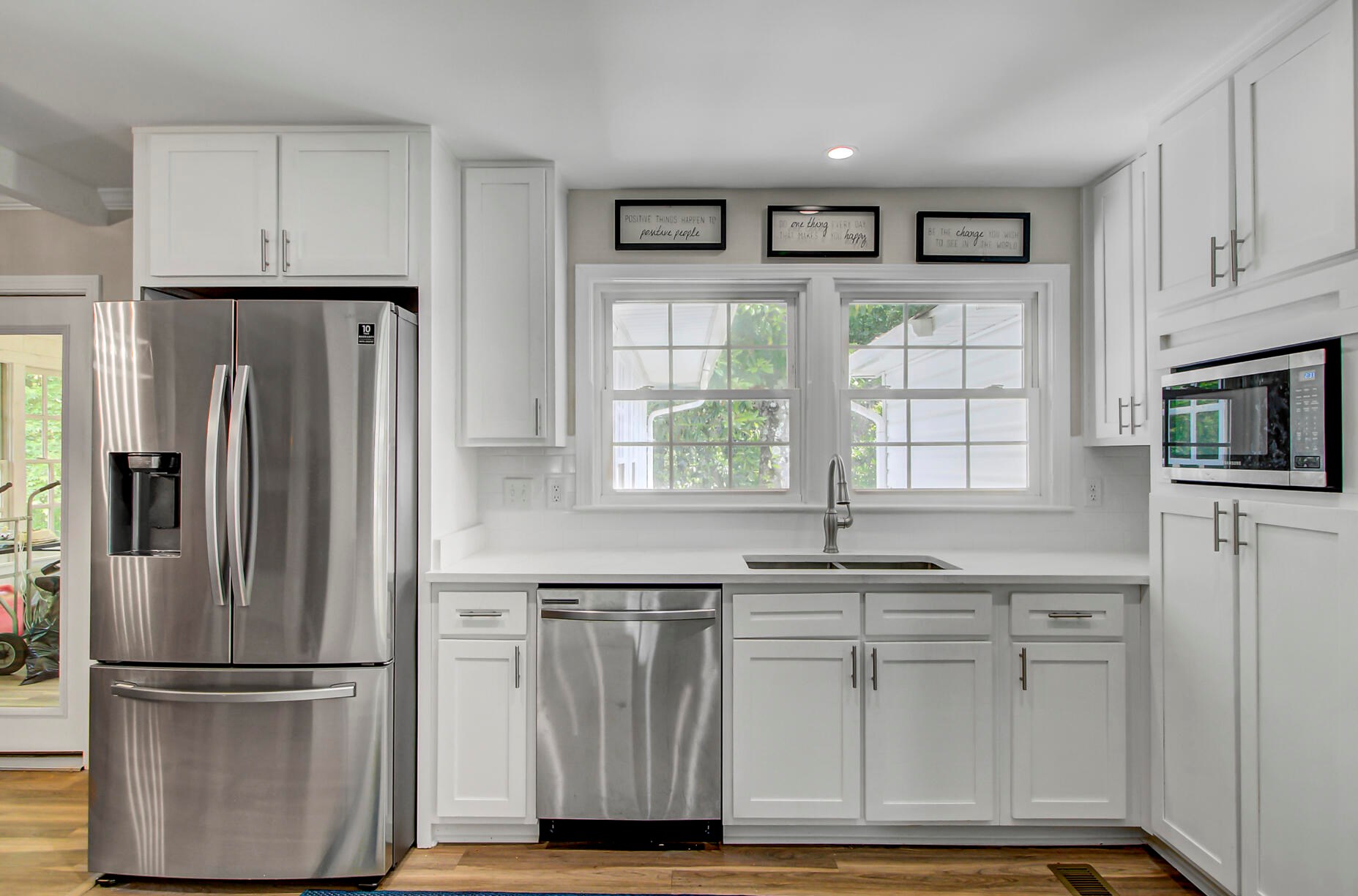 107 Murray Dr, Moncks Corner SC  29461-2605 exterior