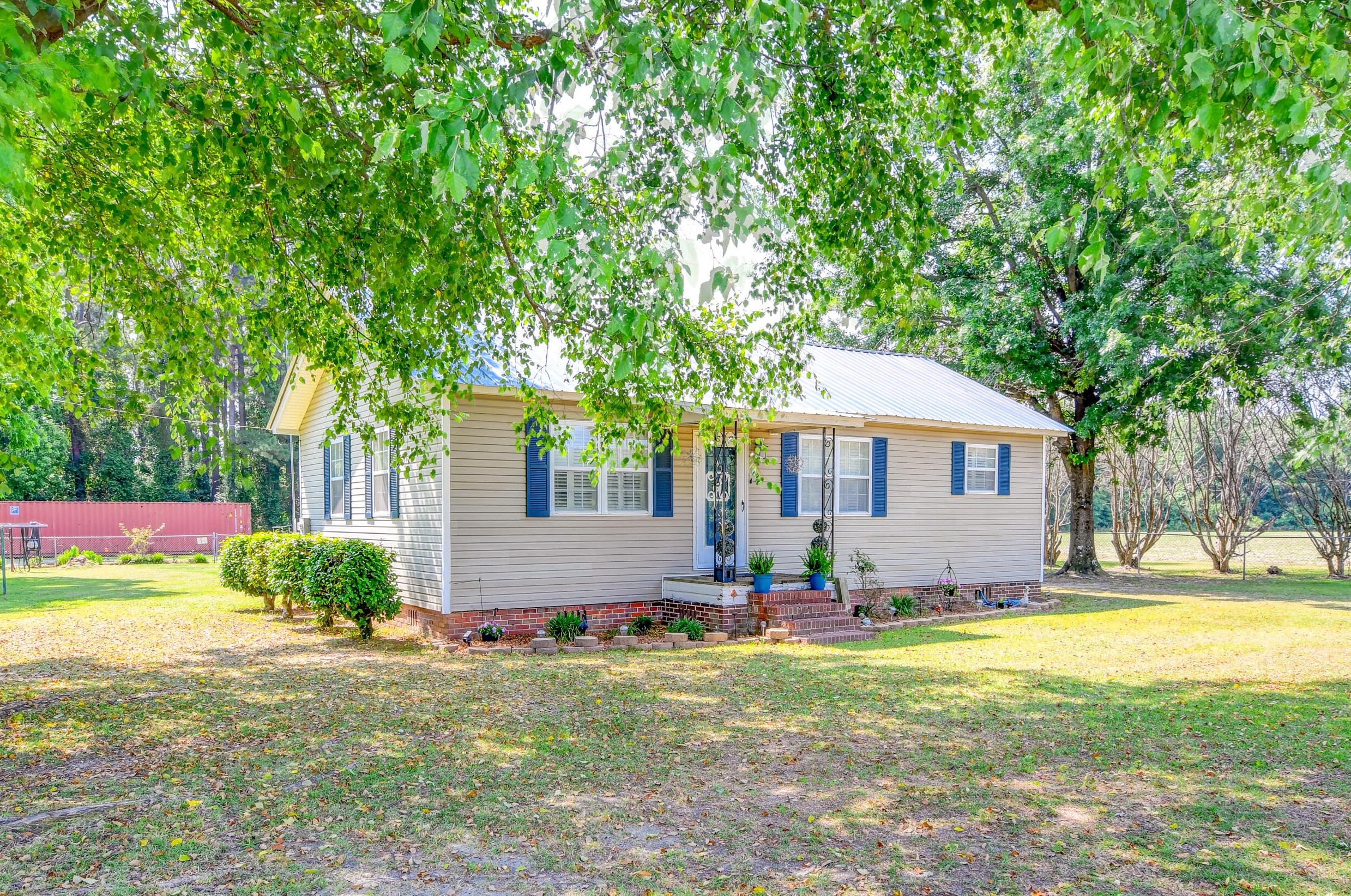 181 Camellia Rd, Reevesville, SC 29471