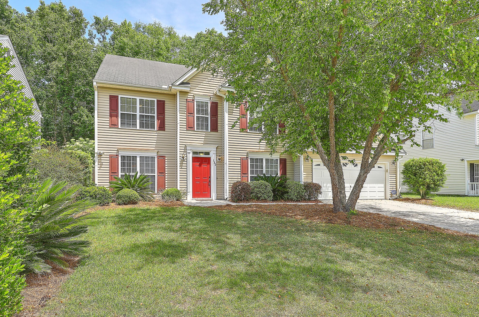 132 Summer Trace Dr, Summerville, SC 29485-8442