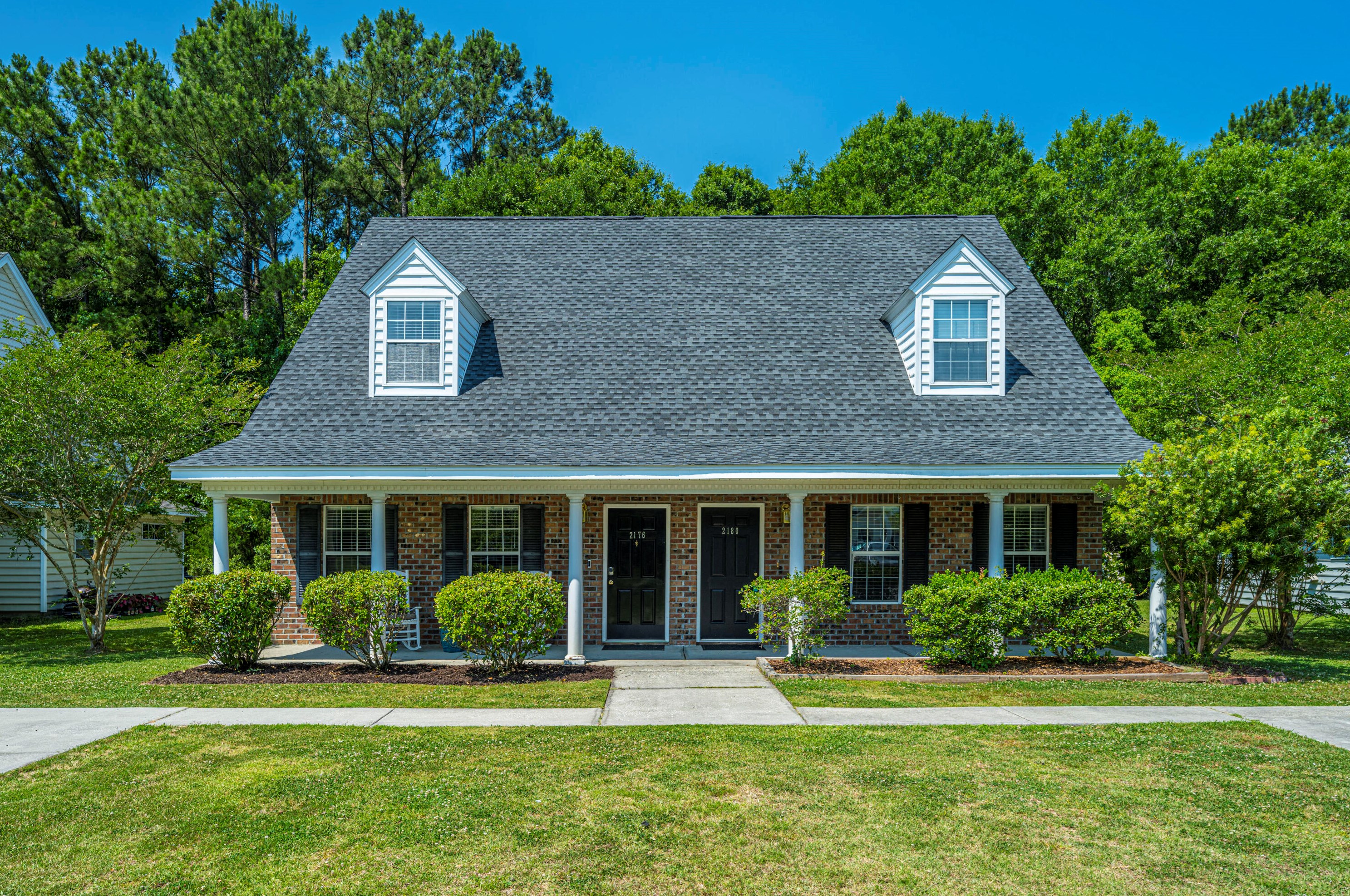 2176 Kings Gate Ln, Mount Pleasant, SC 29466