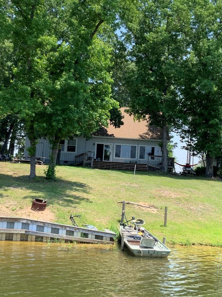 1394 Lakeshore Dr, Foreston, SC 29102
