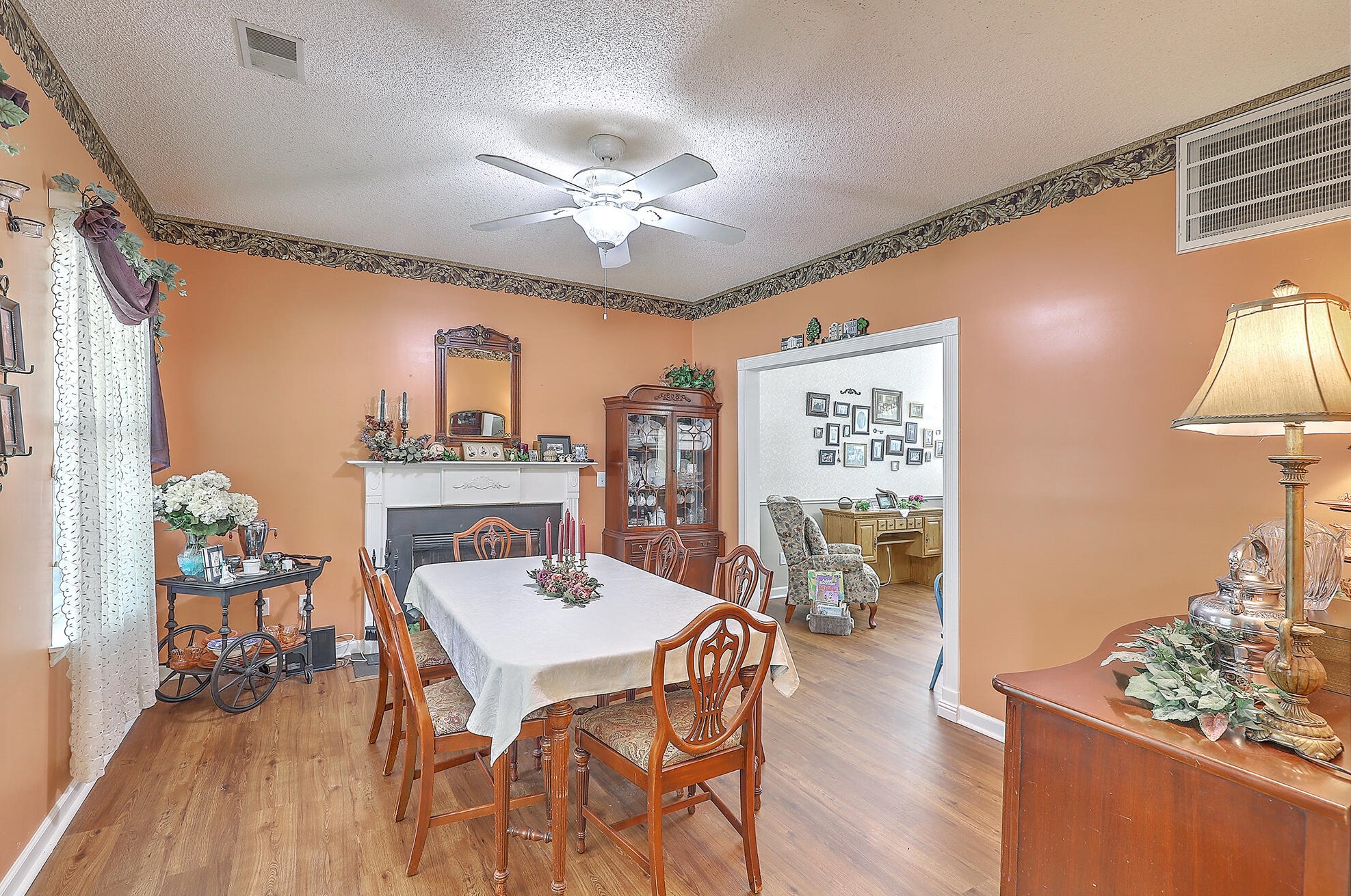 140 Adthan Cir, Charleston SC  29445-7072 exterior