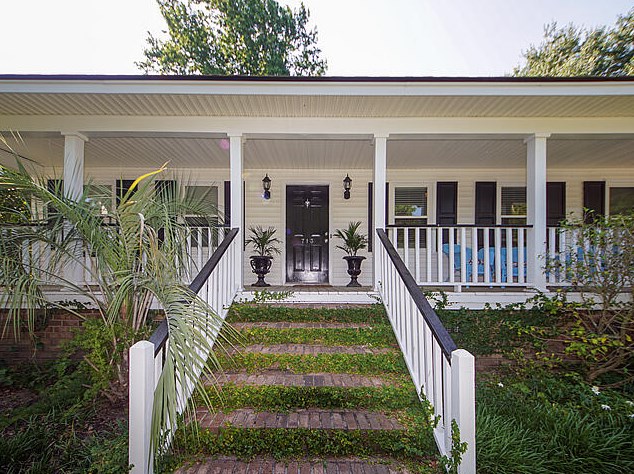 713 New Market Dr, Mount Pleasant, SC 29464