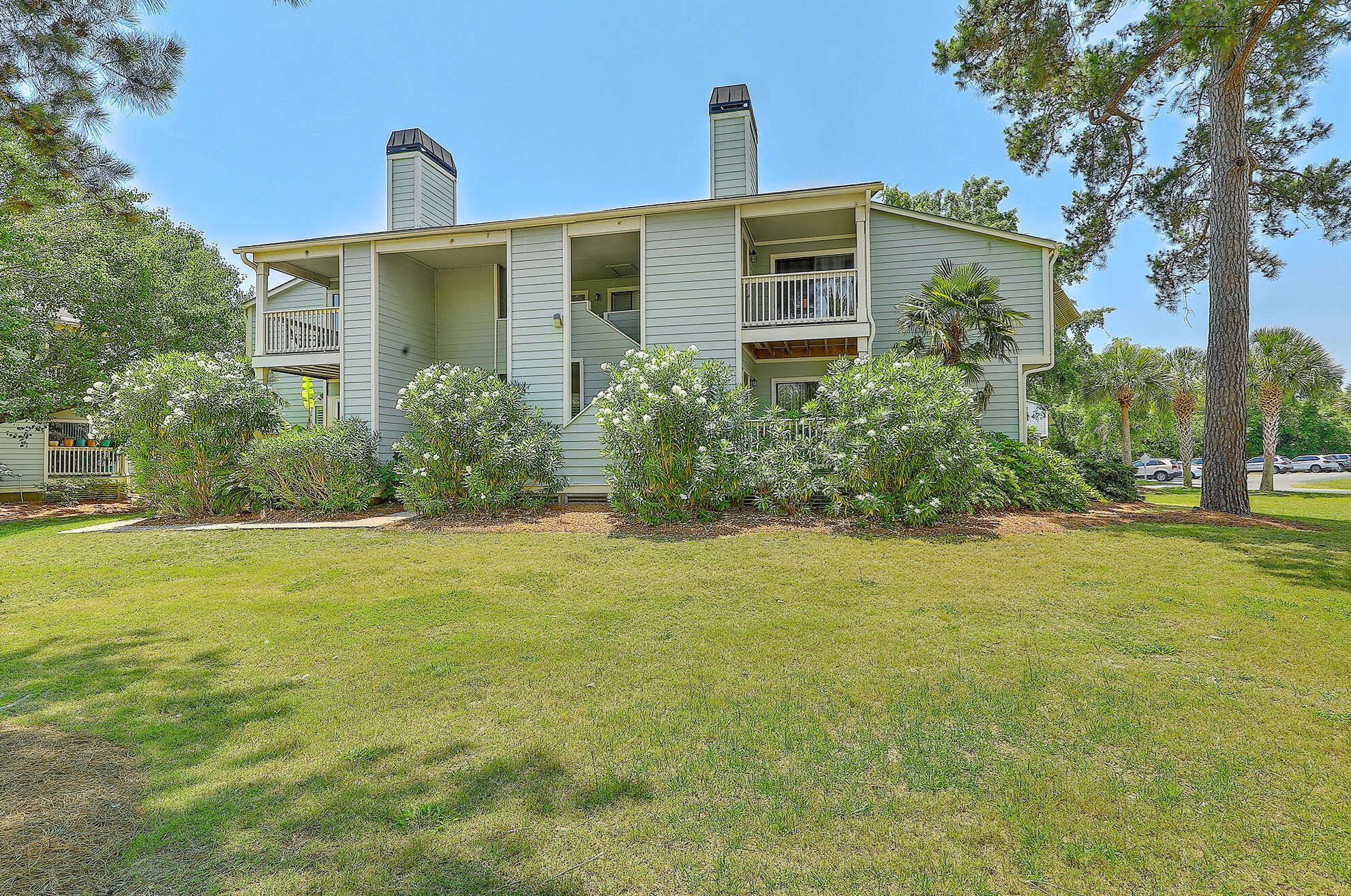 1481 Center St #205, Mount Pleasant, SC 29464