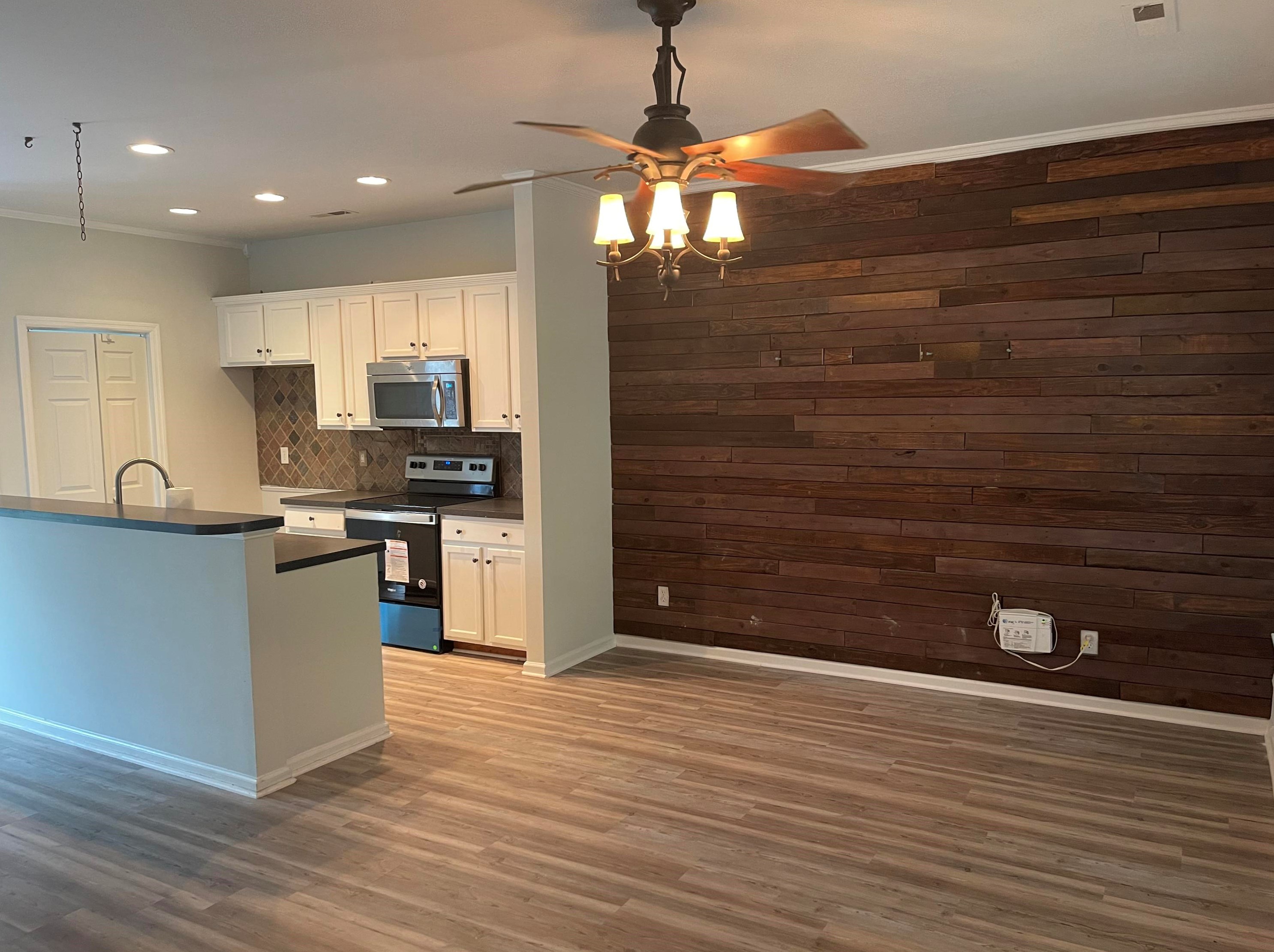 4820 Holly Berry Ln, Summerville, SC 29485-8972