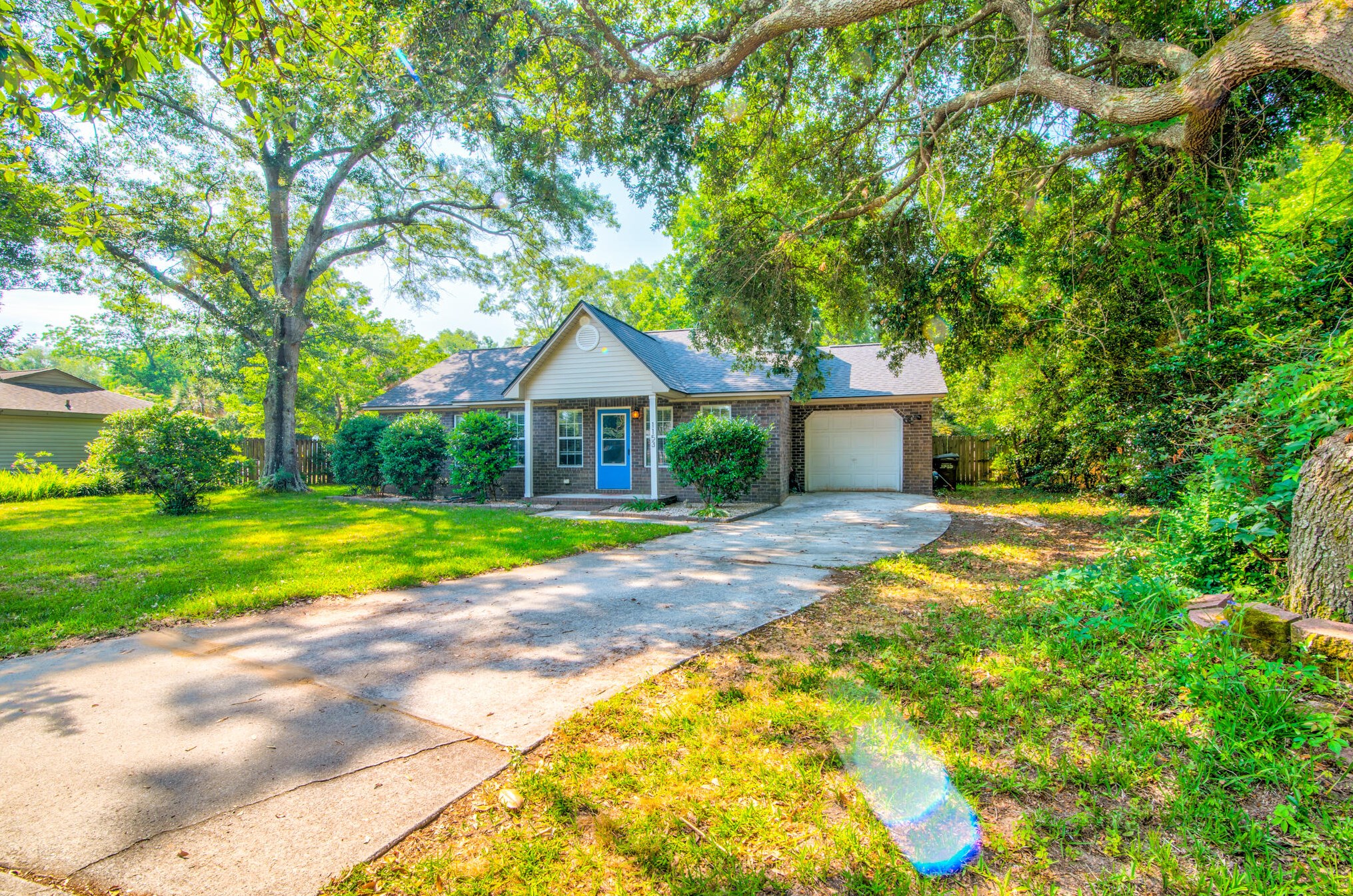 1153 Wyndham Rd, Charleston, SC 29412-9435