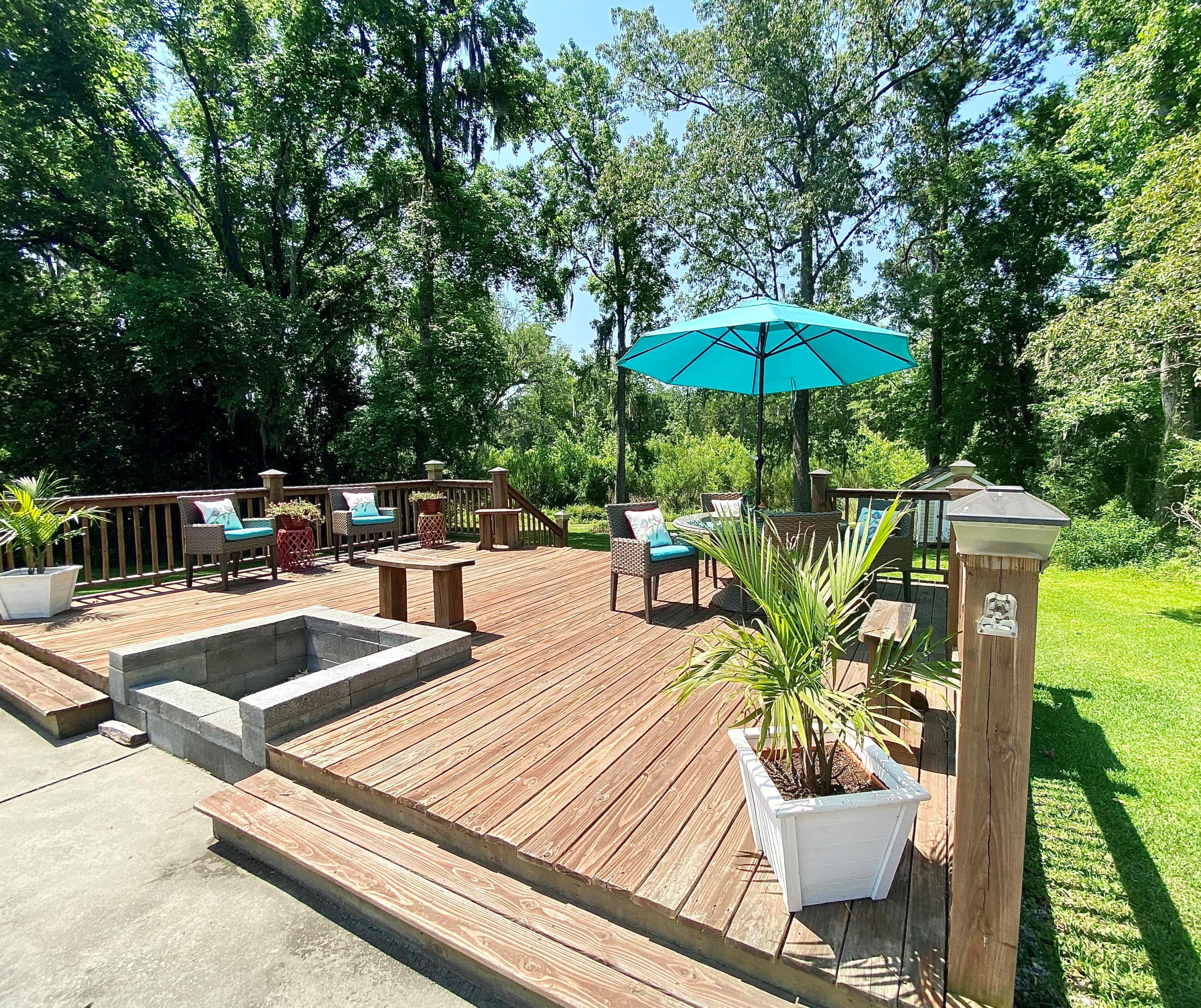 1226 Dennis Blvd, Moncks Corner, SC 29461-9207