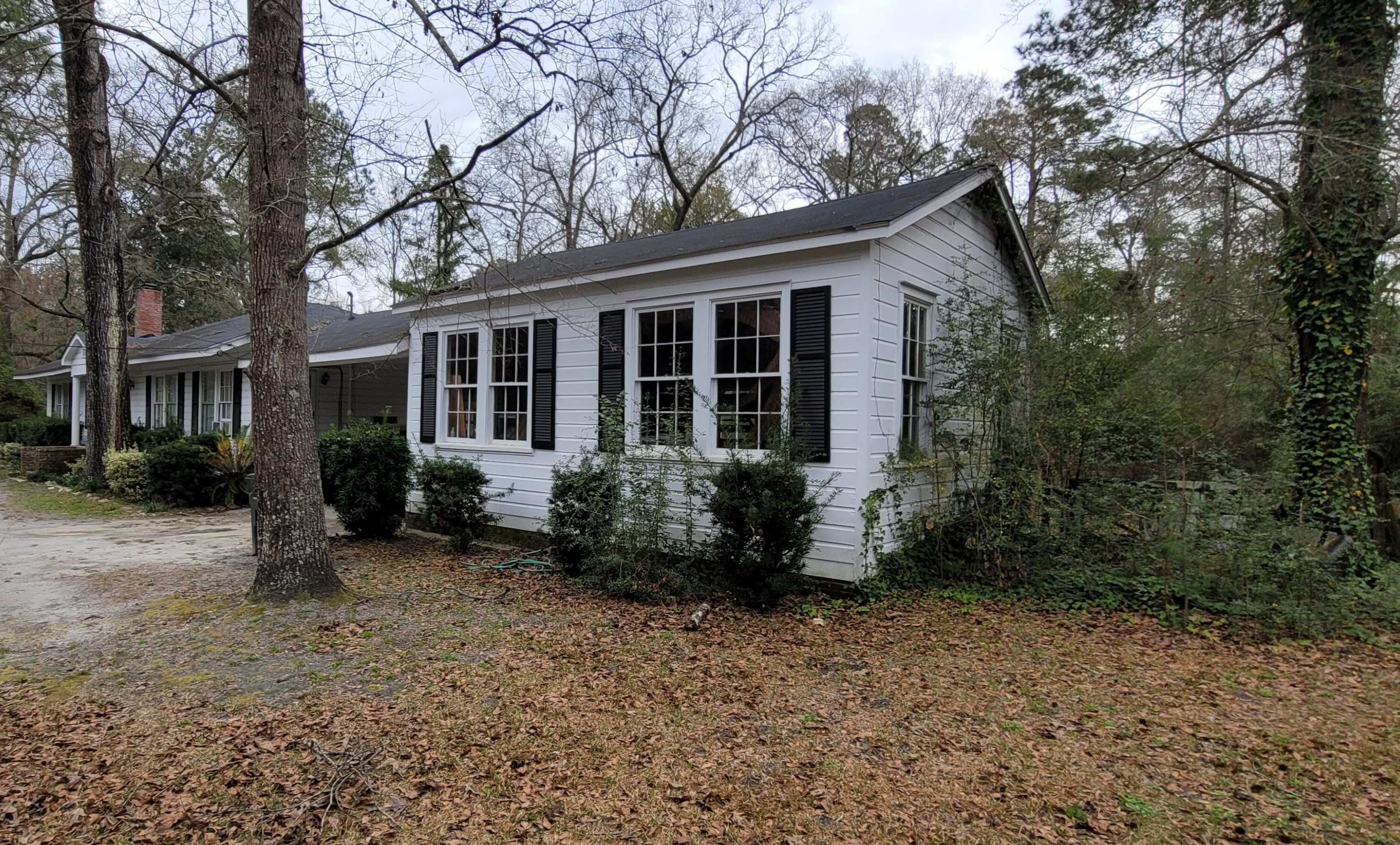 1013 Main St, Summerville, SC 29483-6706