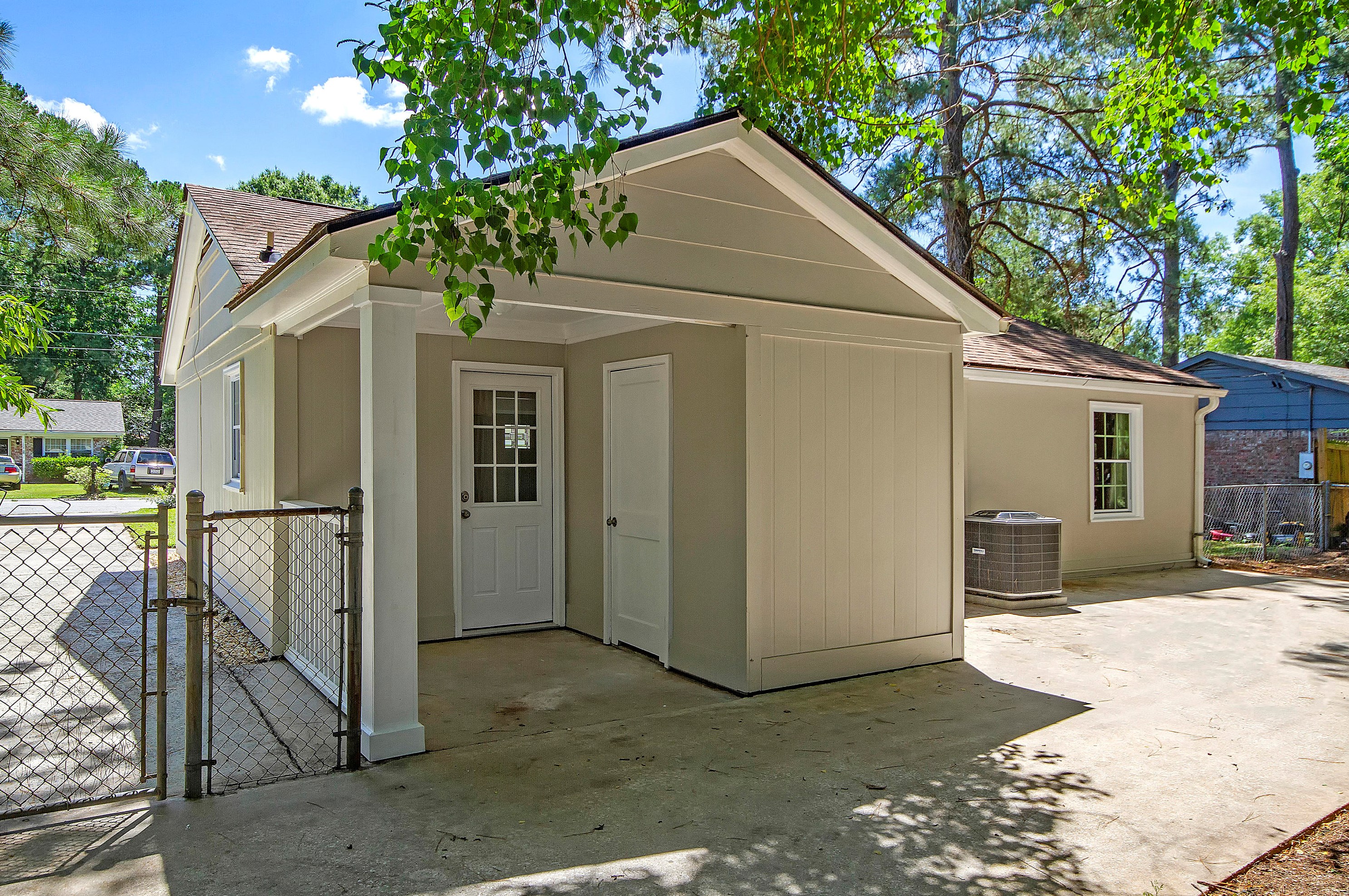 7625 Vanderbrook Pl, Charleston SC  29420-8830 exterior