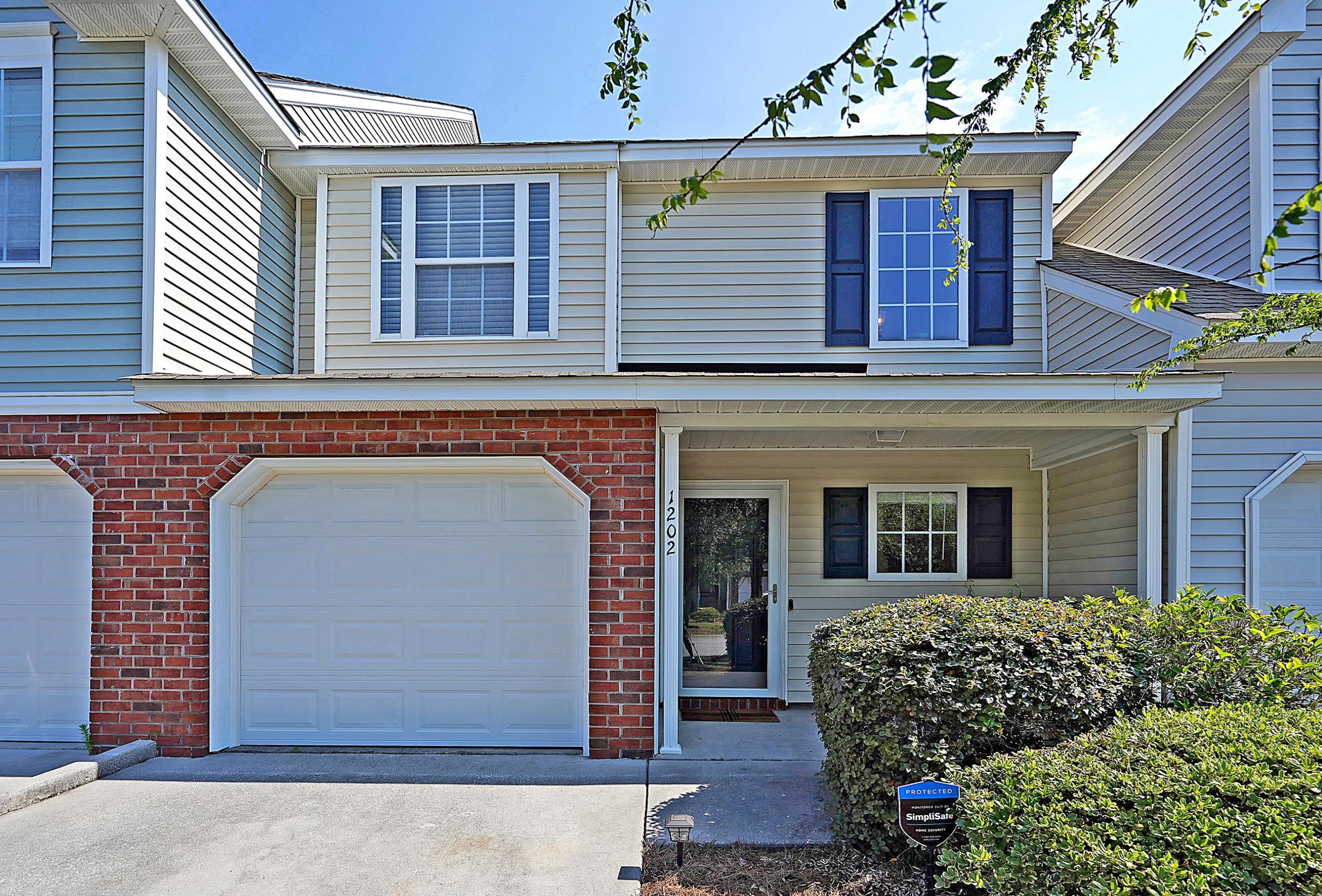1202 Buckthorn Cir, Summerville, SC 29483-1674