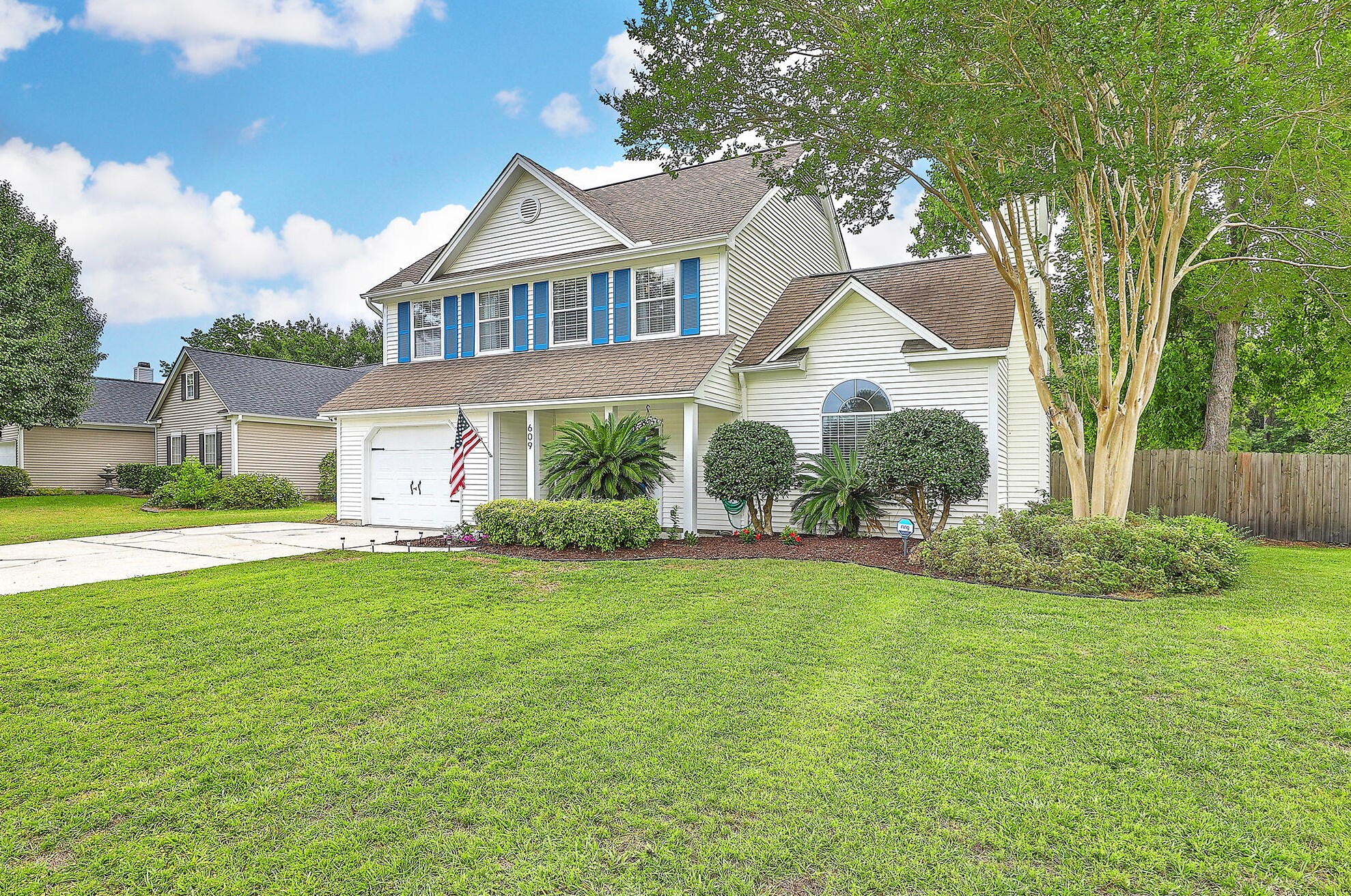 609 Salterton St, Summerville, SC 29485-4055