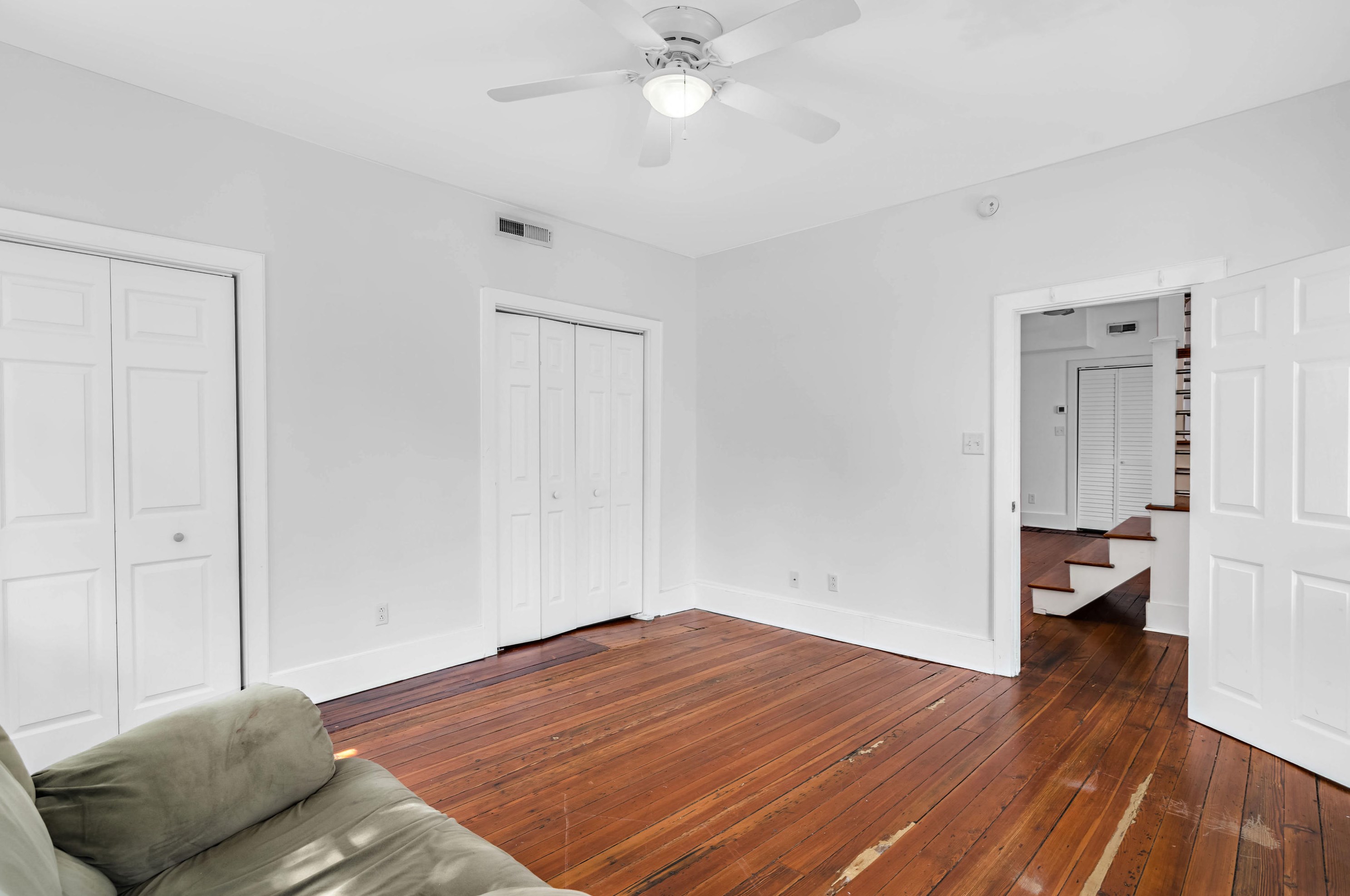 68 South St, Charleston SC  29403-6216 exterior