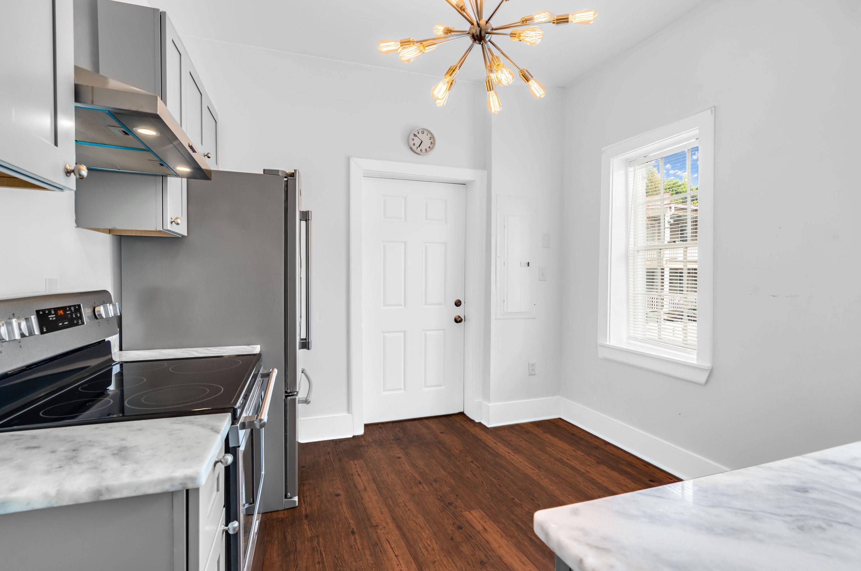 68 South St, Charleston SC  29403-6216 exterior