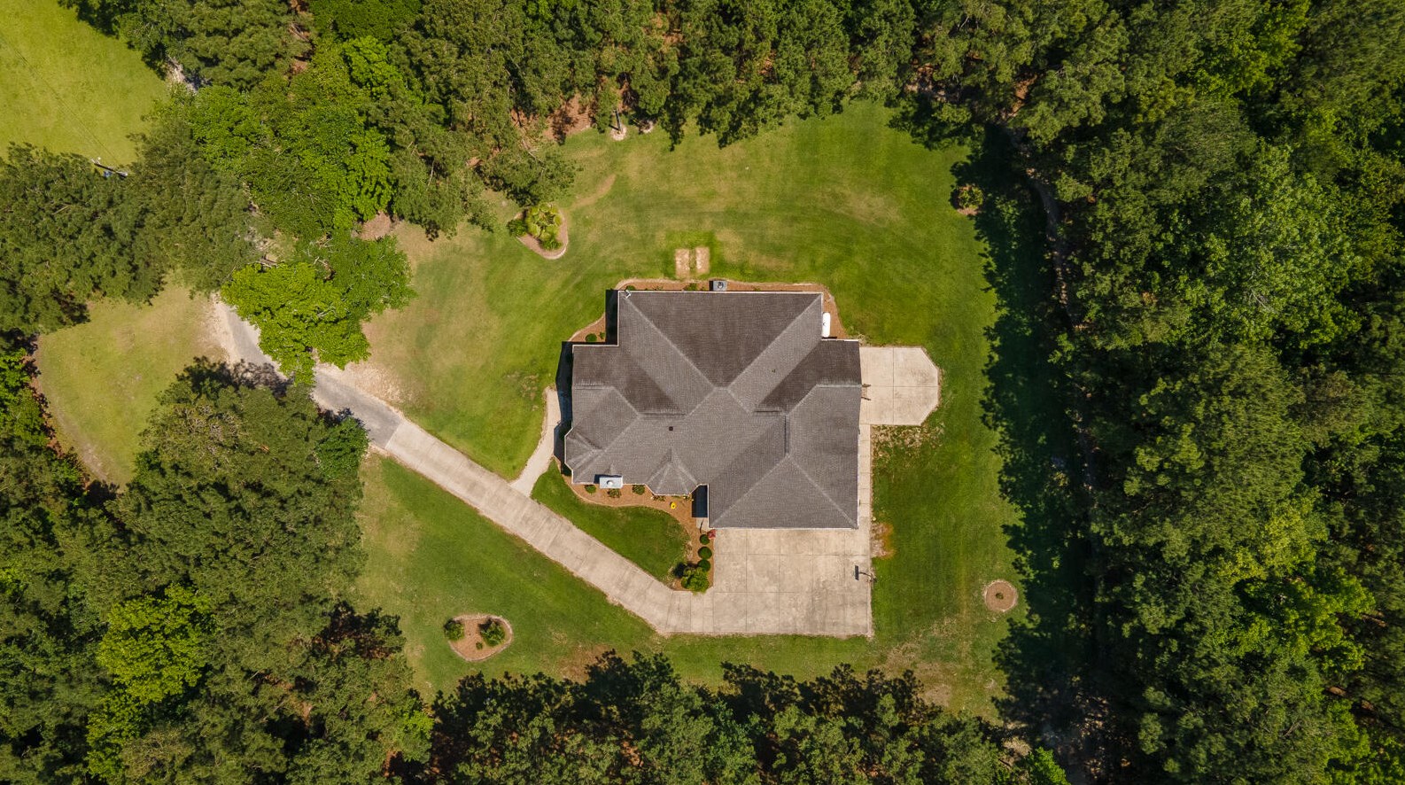 428 School St, Ridgeville, SC 29472