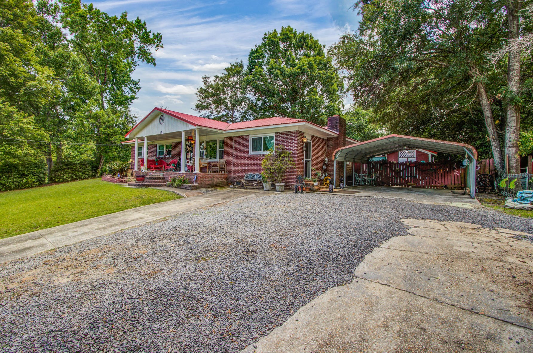 1122 Malvern Ln, Charleston, SC 29410-2807