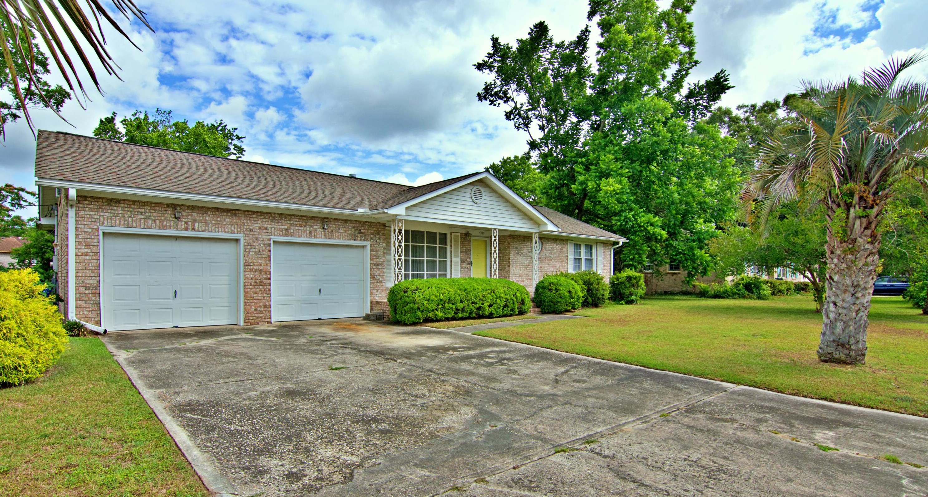 4330 Bream Rd, Charleston, SC 29418-5406