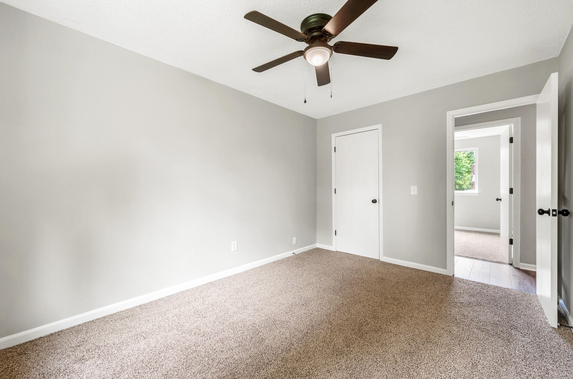 75 Tanbark Ct, Charleston SC  29445-3805 exterior